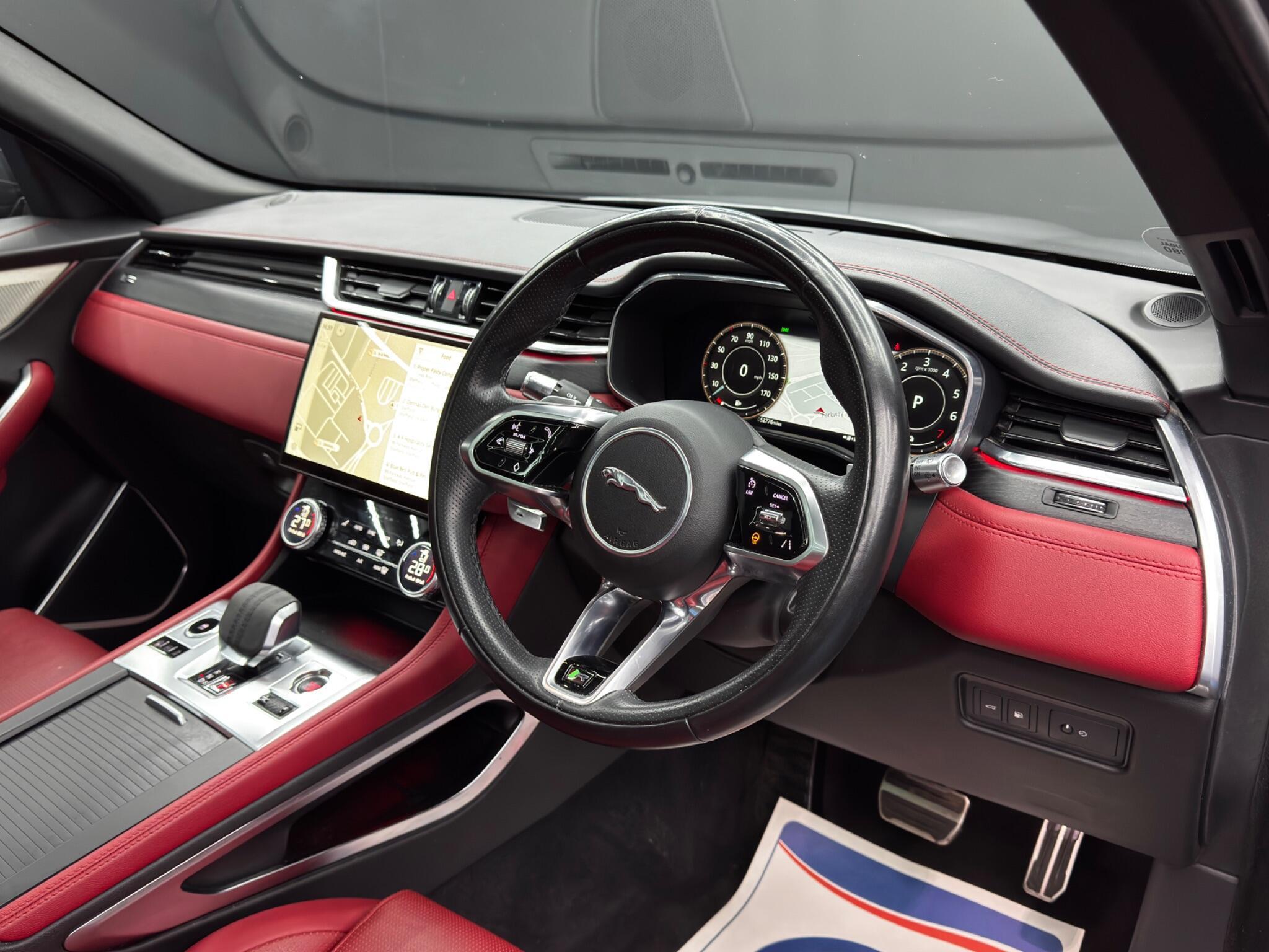 Jaguar F-Pace - Image 9