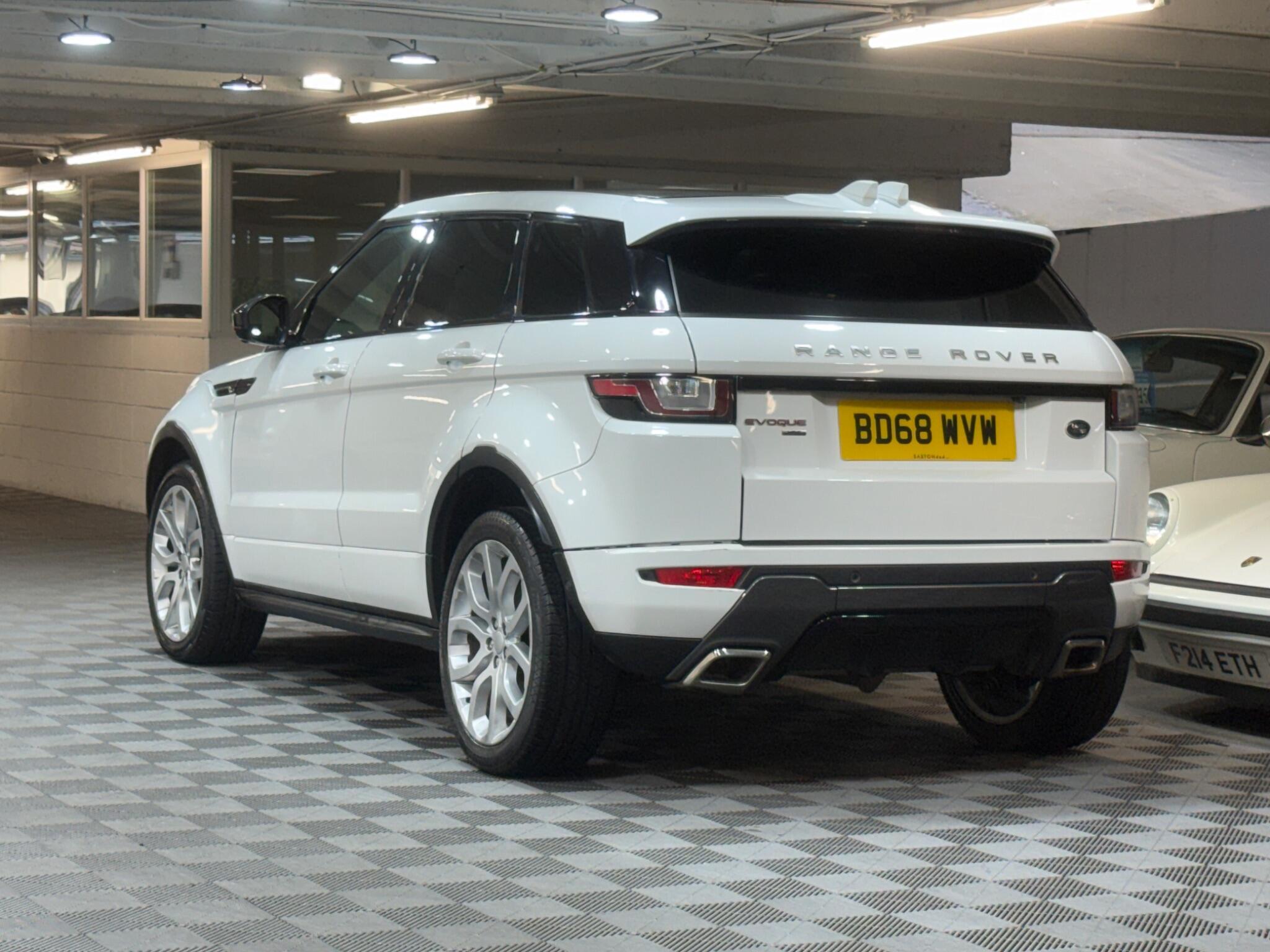 Land Rover Range Rover Evoque - Image 3