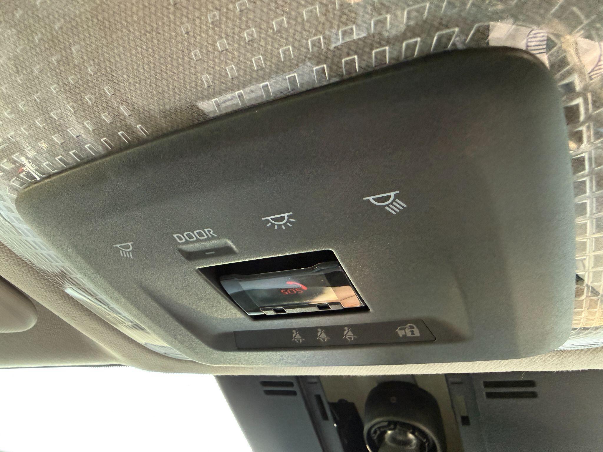 Toyota Prius - Image 69