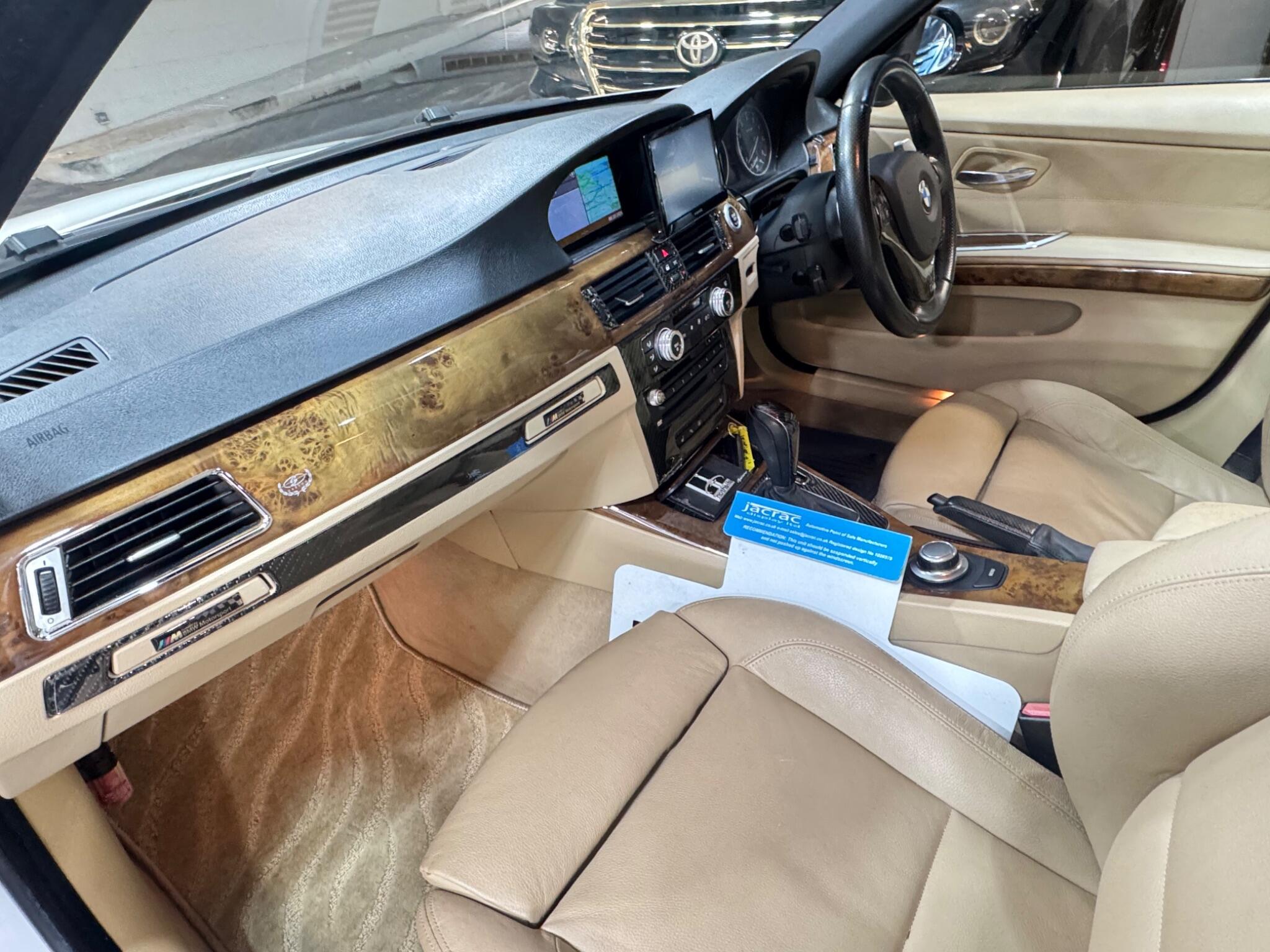 BMW 3 Series - Image 10