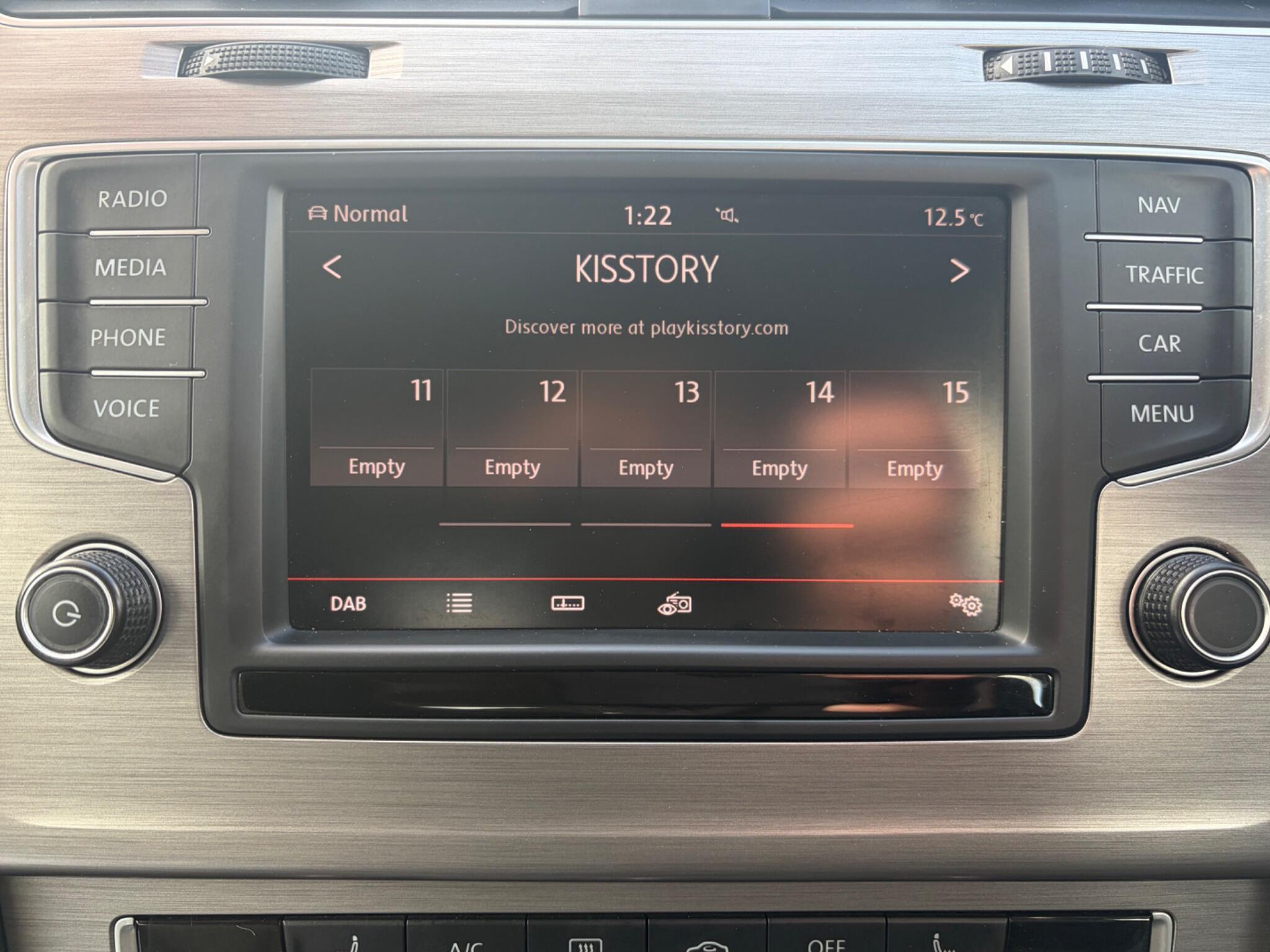 Volkswagen Golf - Image 29