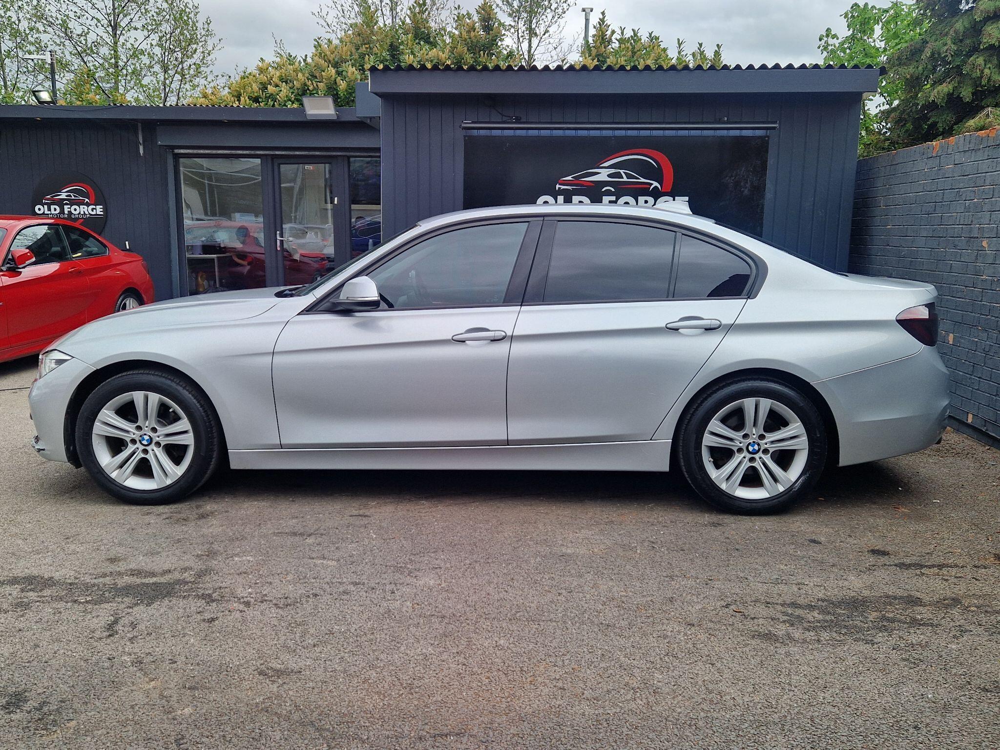 BMW 3 Series - Image 6