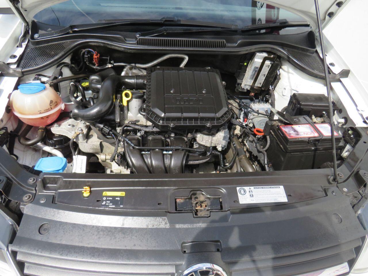 Volkswagen Polo - Image 13