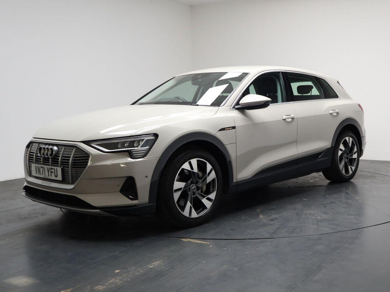 Audi E-Tron - Image 6