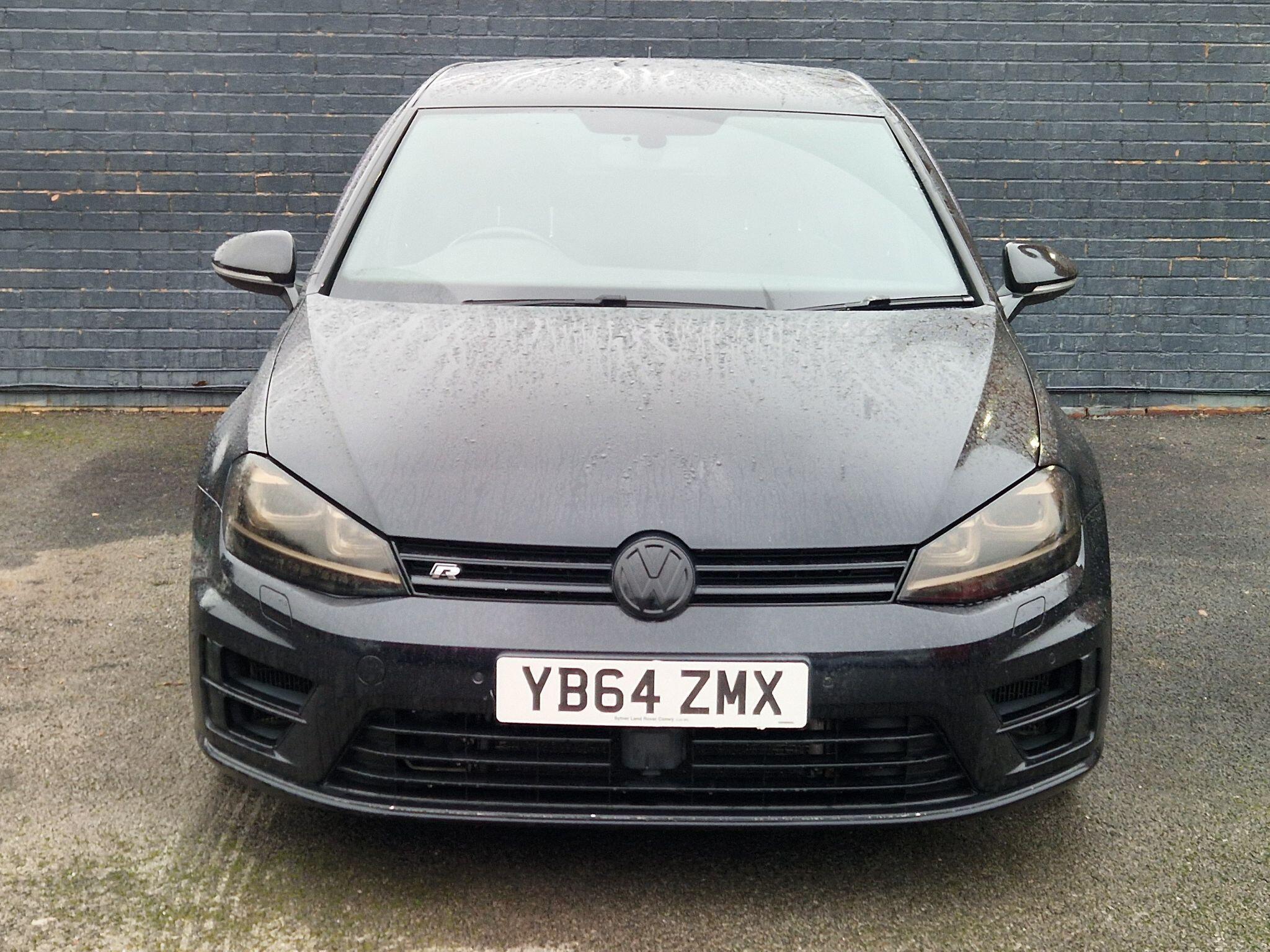 Volkswagen Golf - Image 4