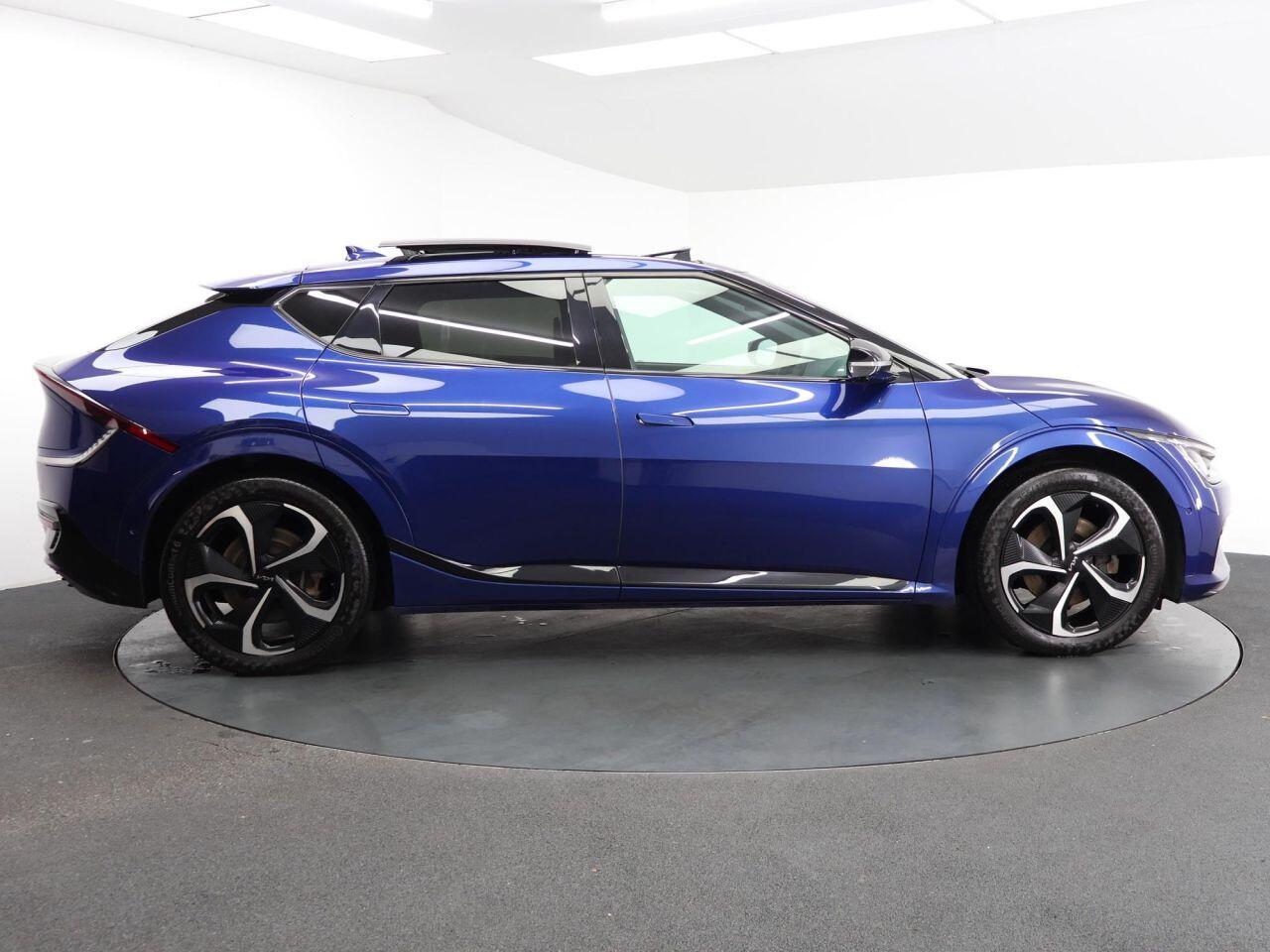 Kia EV6 - Image 12