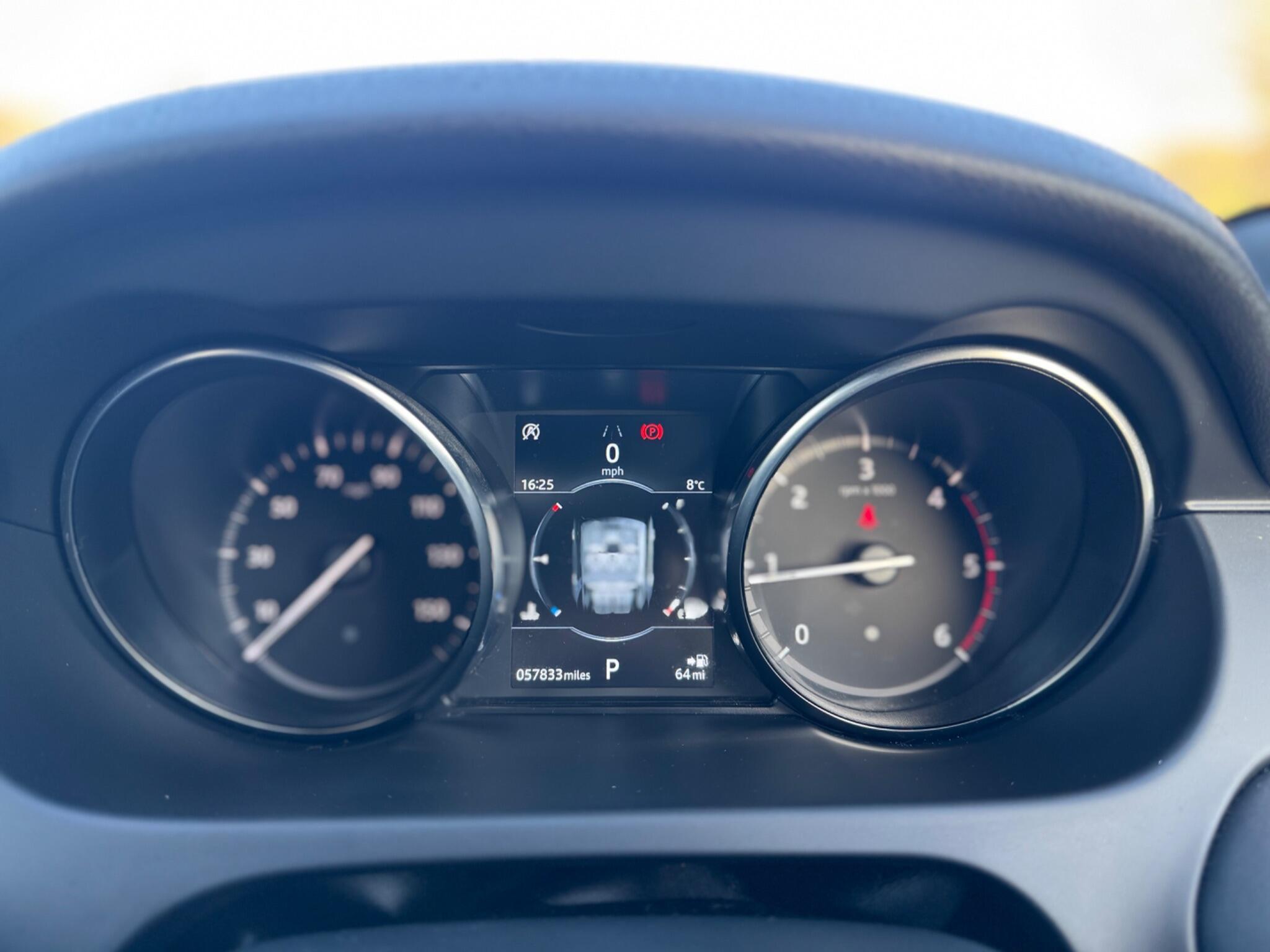 Land Rover DISCOVERY SPORT - Image 45