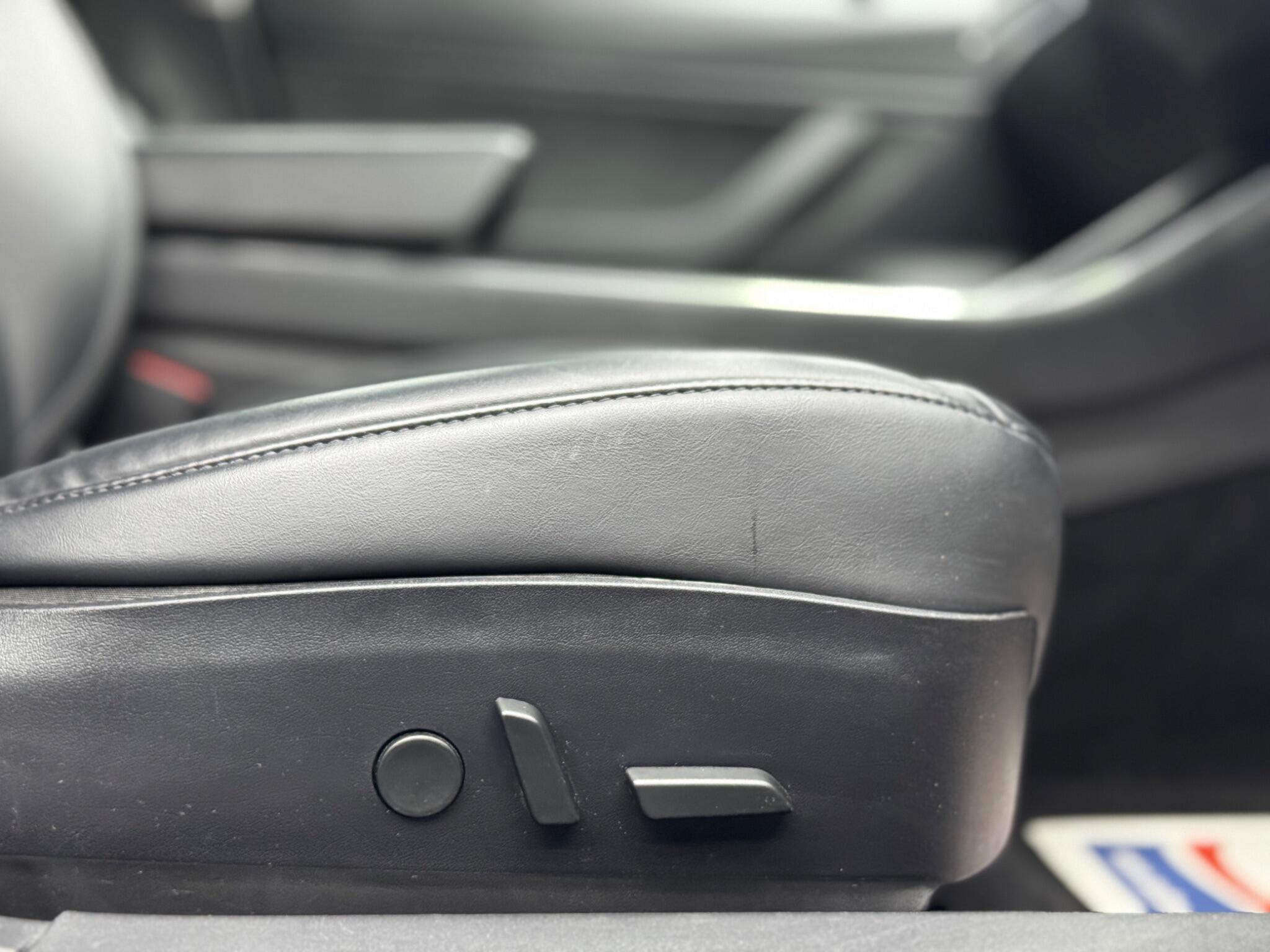 Tesla Model 3 - Image 42