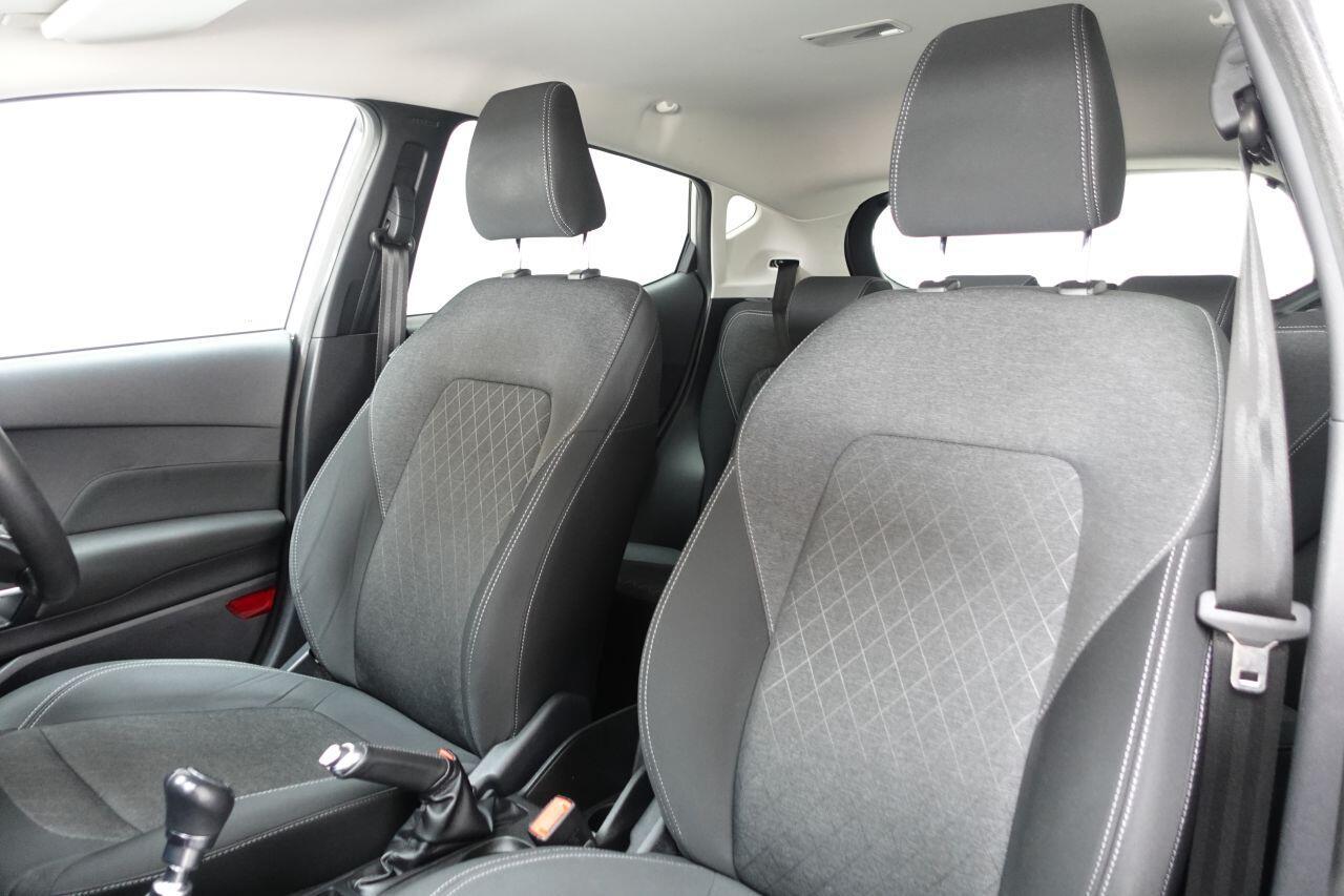 Ford Fiesta - Image 17