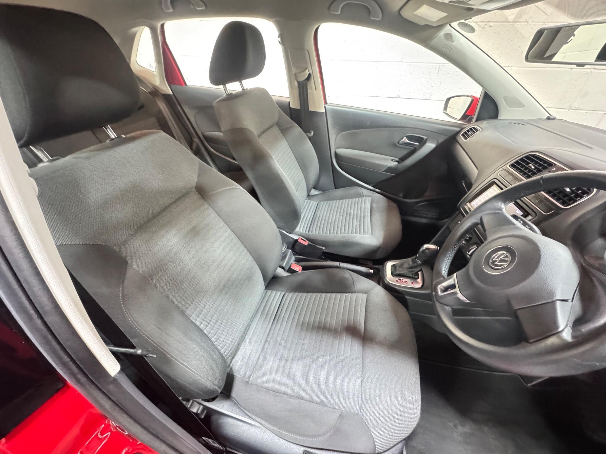 Volkswagen Polo - Image 7
