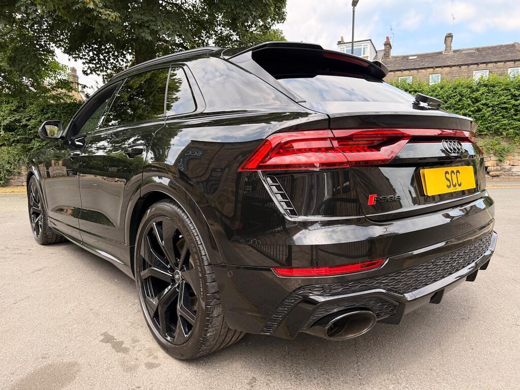 Audi RSQ8 - Image 7