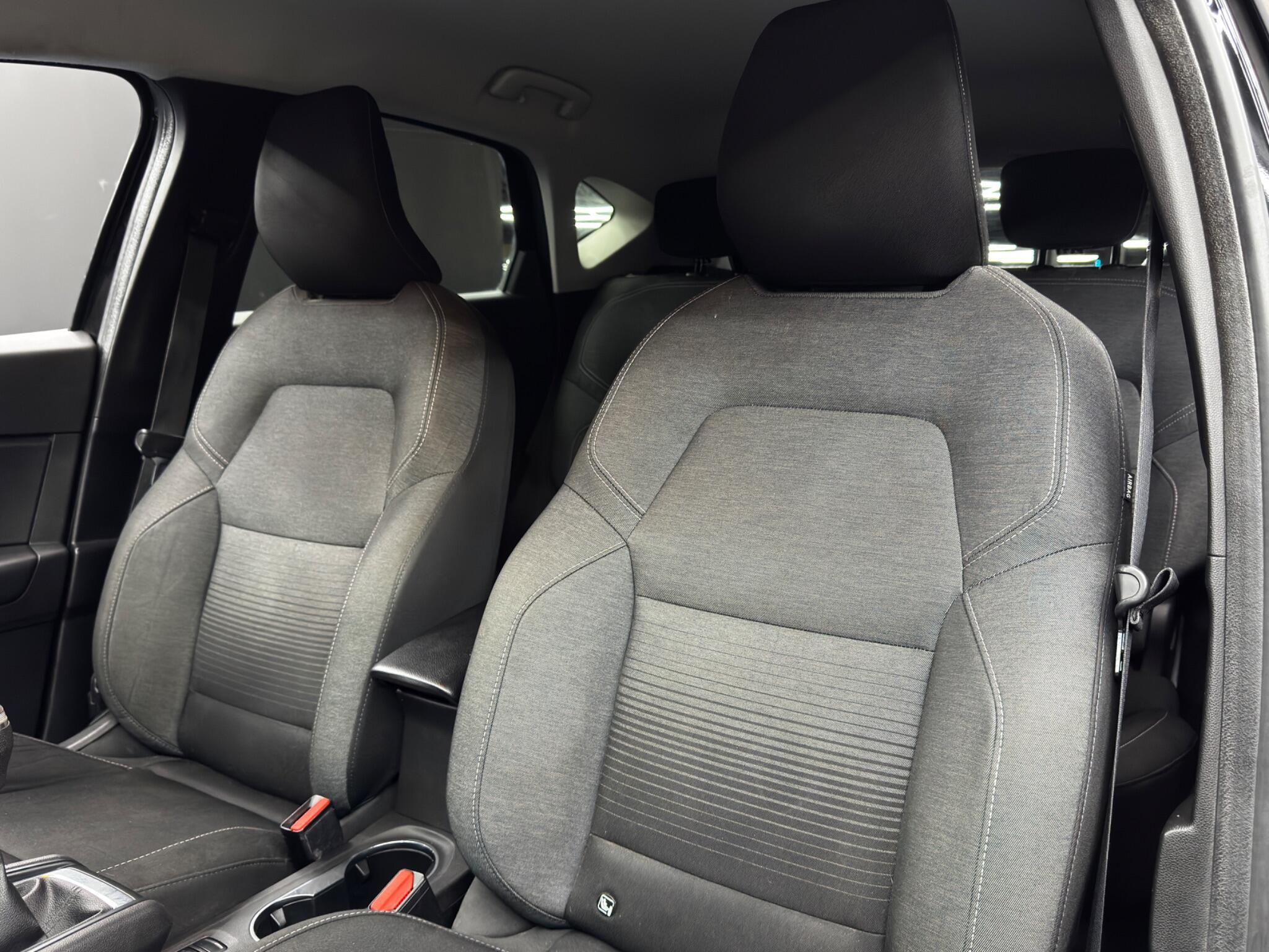 Renault Captur - Image 13