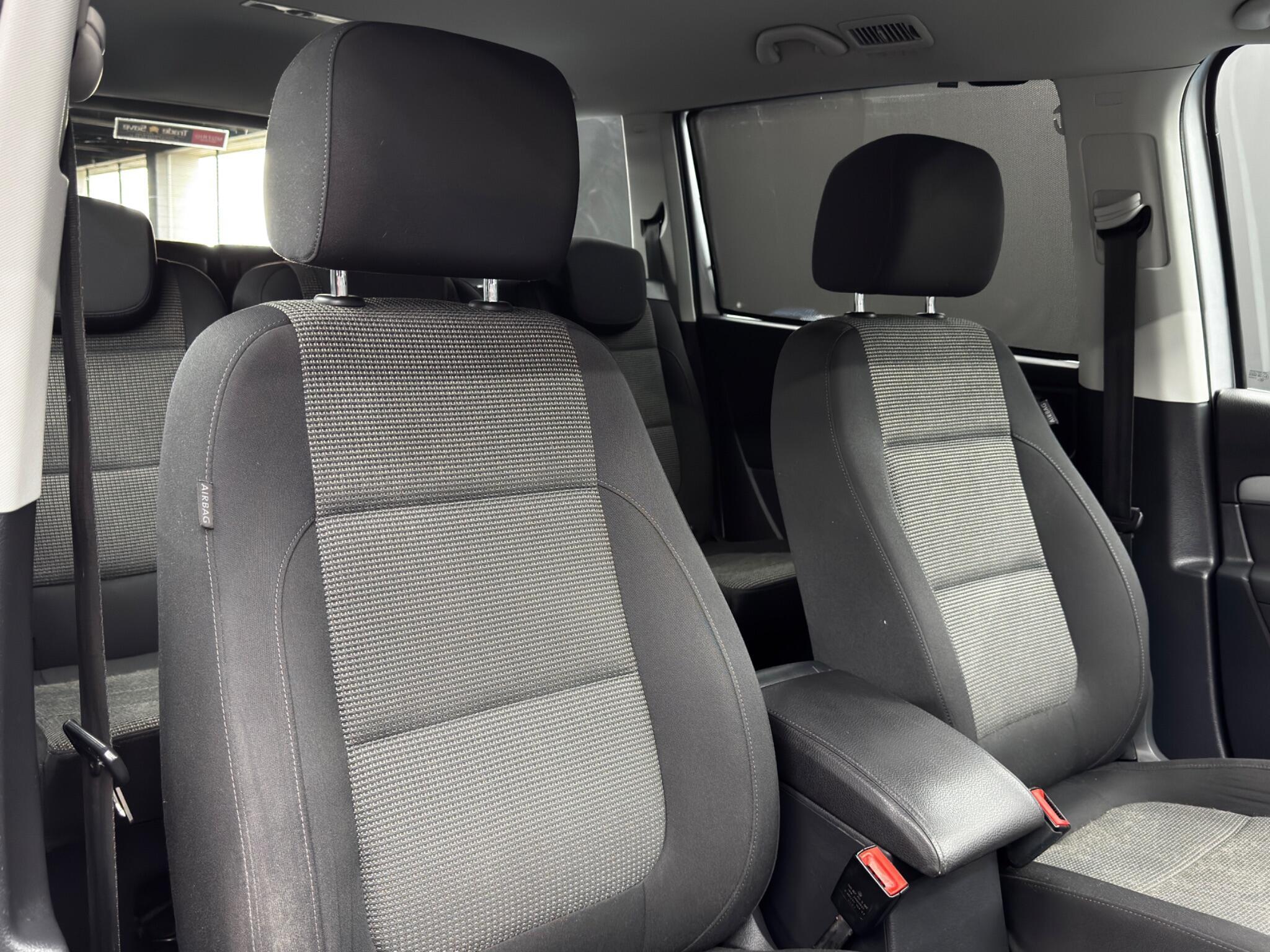 Volkswagen Sharan - Image 12