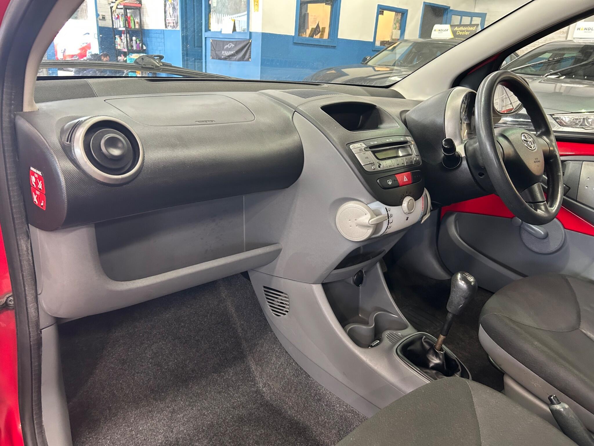 Toyota Aygo - Image 14