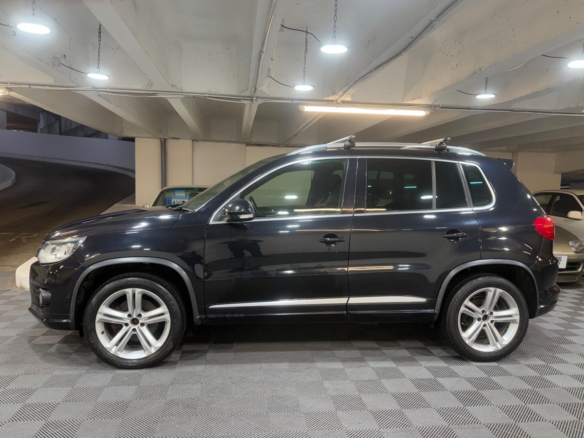 Volkswagen Tiguan - Image 2