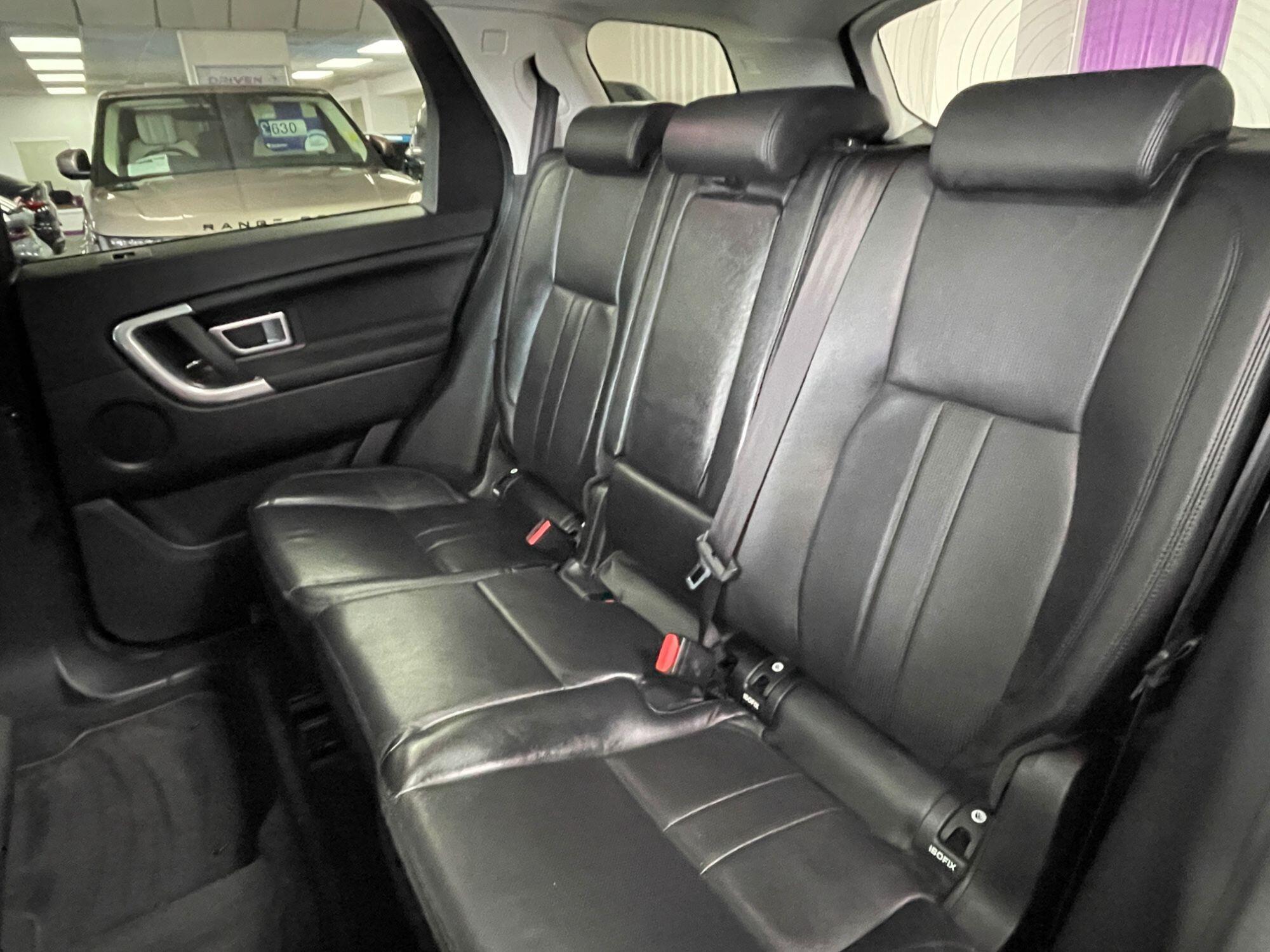 Land Rover DISCOVERY SPORT - Image 30