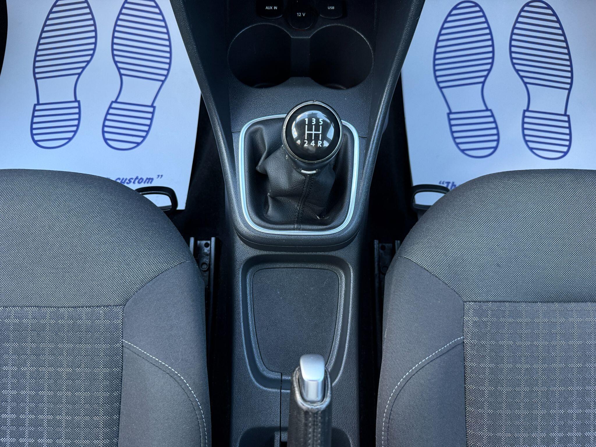 Volkswagen Polo - Image 37