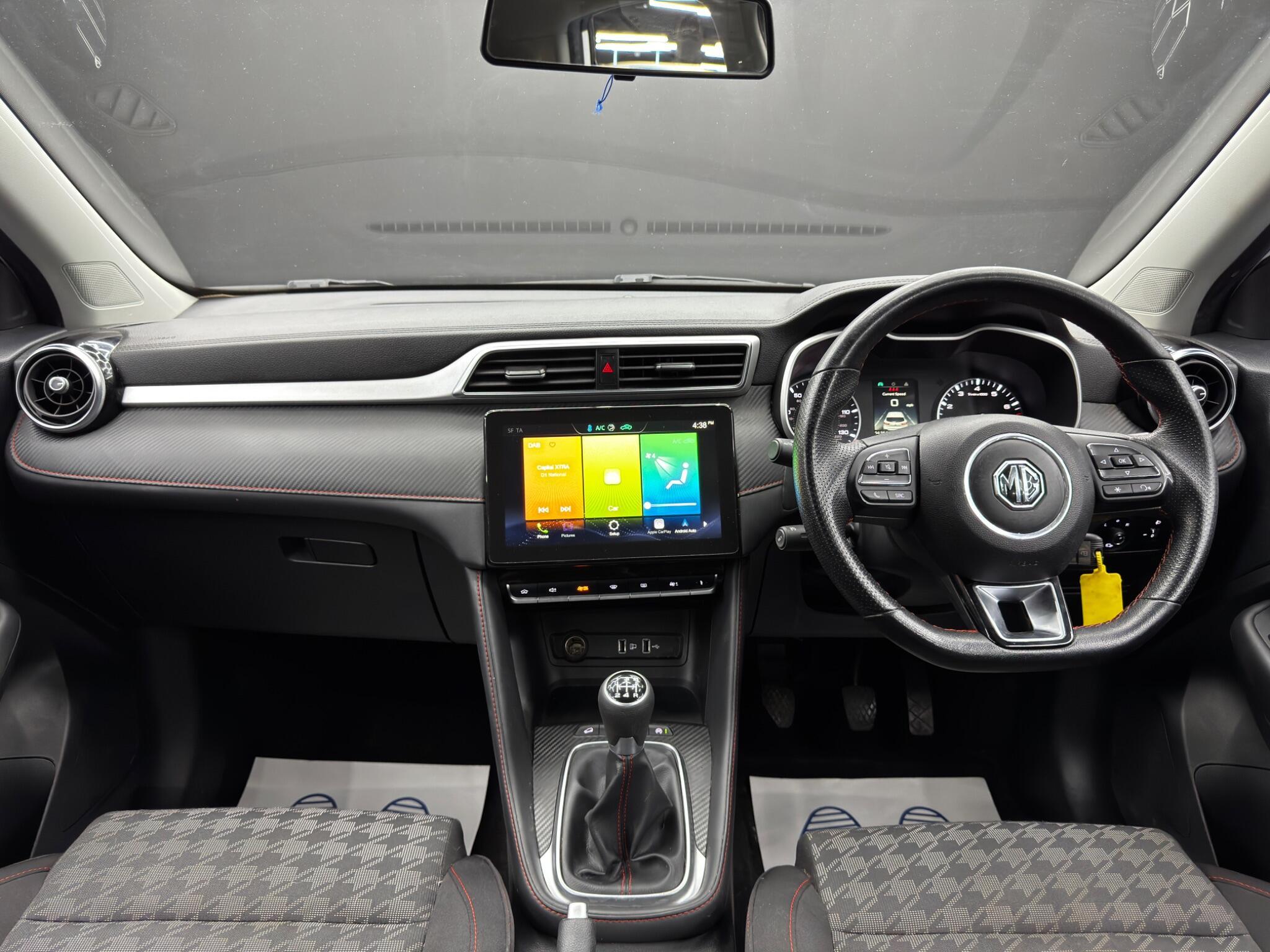 MG MG ZS - Image 10