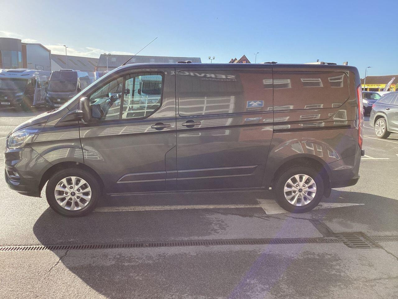 Ford Transit Custom - Image 4