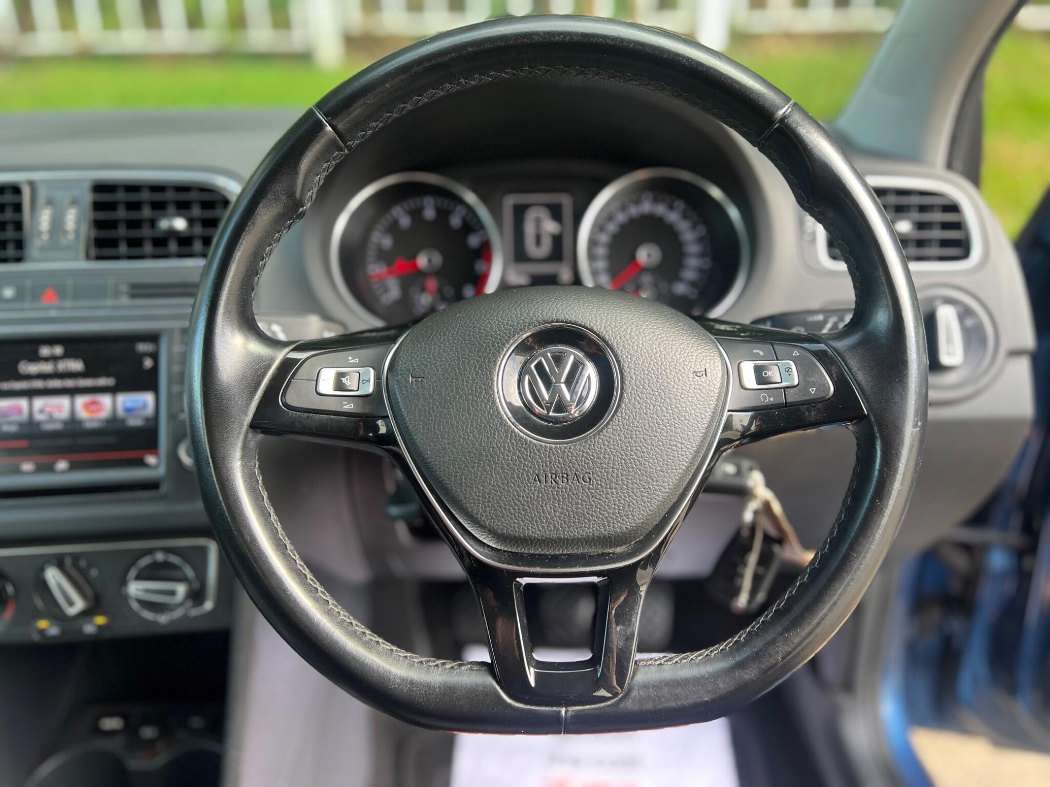 Volkswagen Polo - Image 16