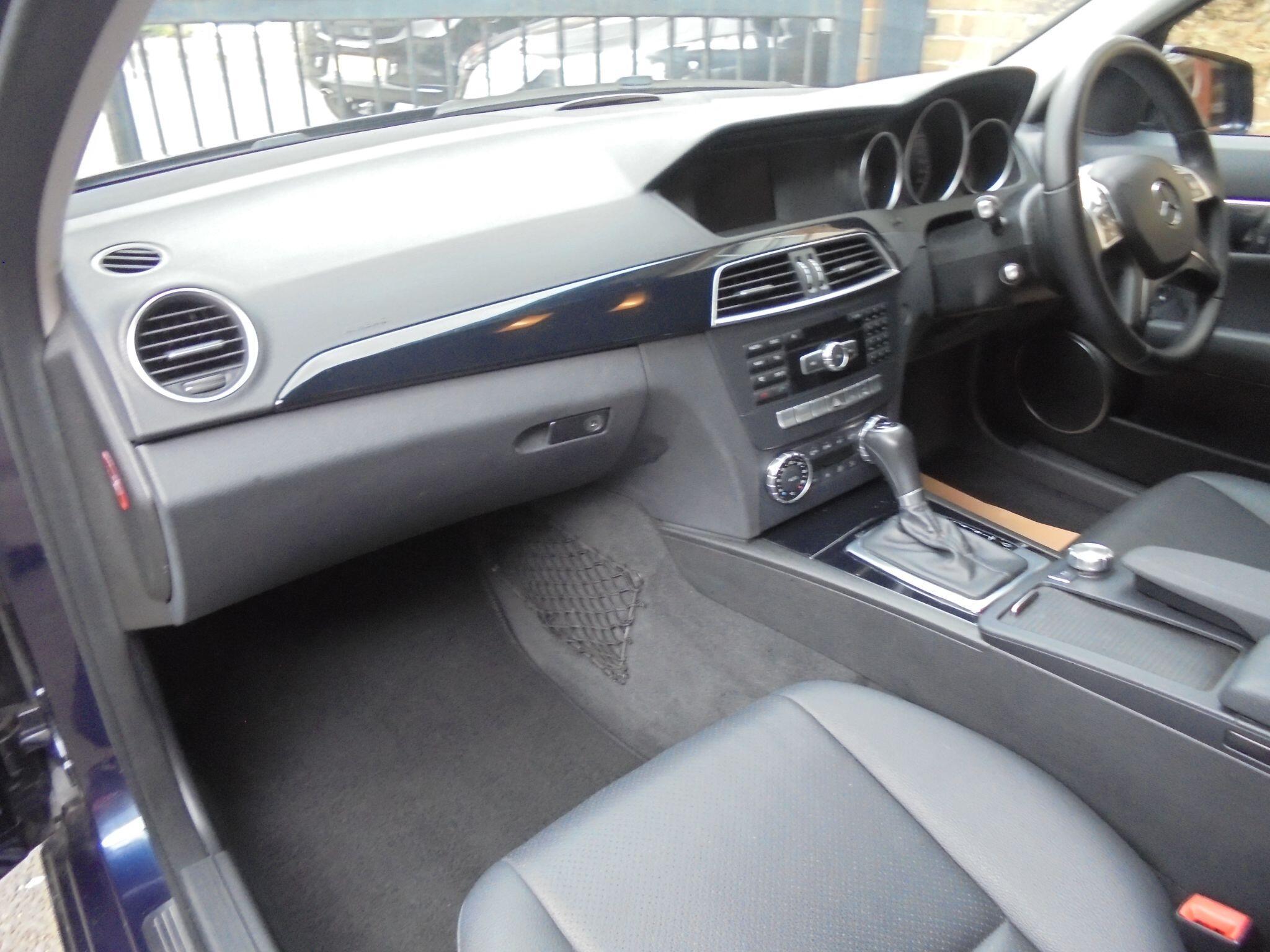 Mercedes C Class - Image 12