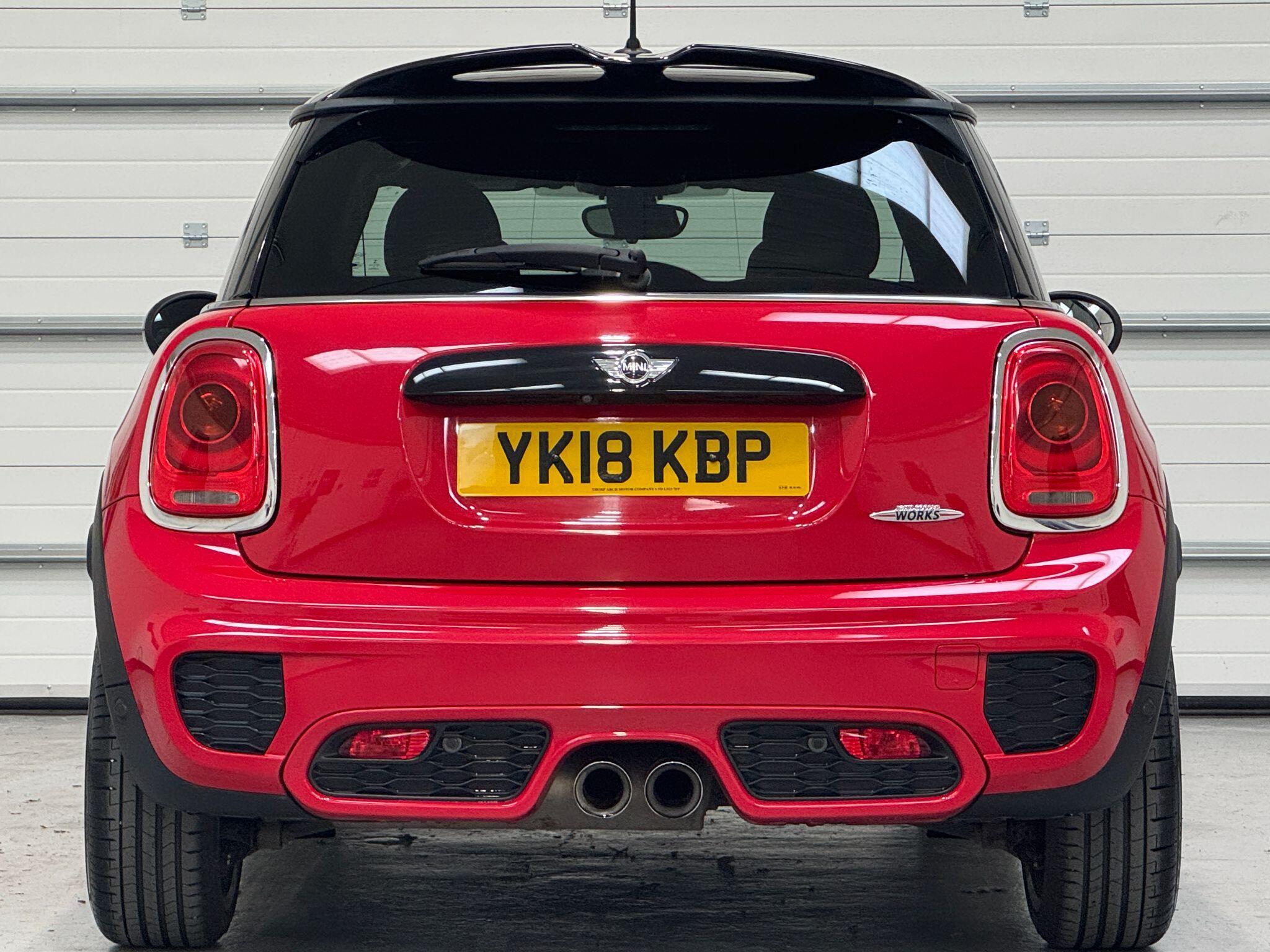 MINI Hatch - Image 13