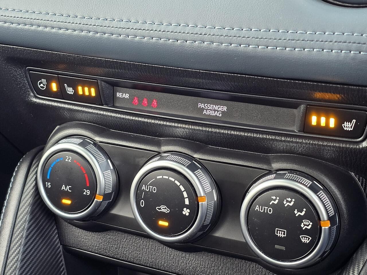 Mazda MAZDA2 - Image 49