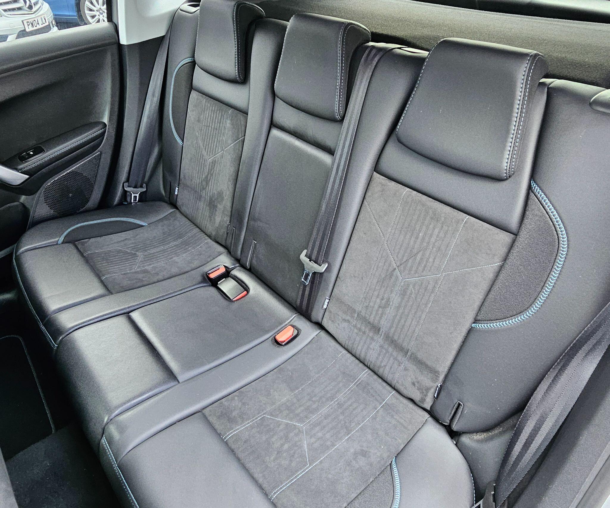 Peugeot 2008 - Image 74