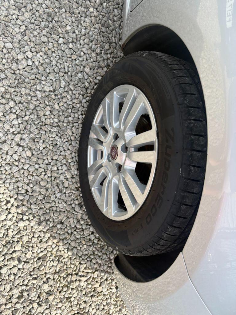 Fiat Punto - Image 14