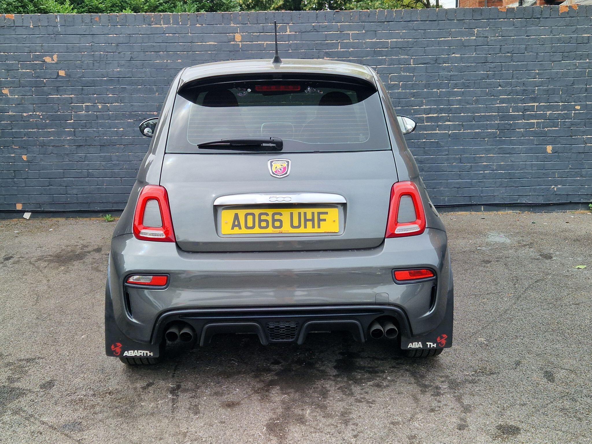 Abarth 595 - Image 9