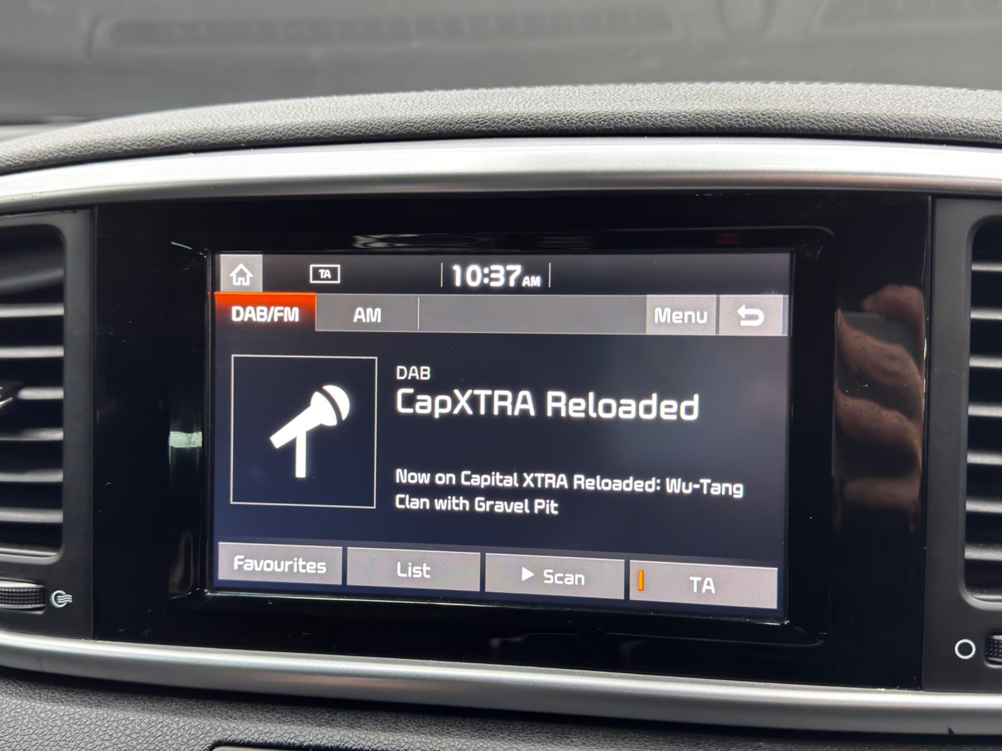 Kia Sportage - Image 30