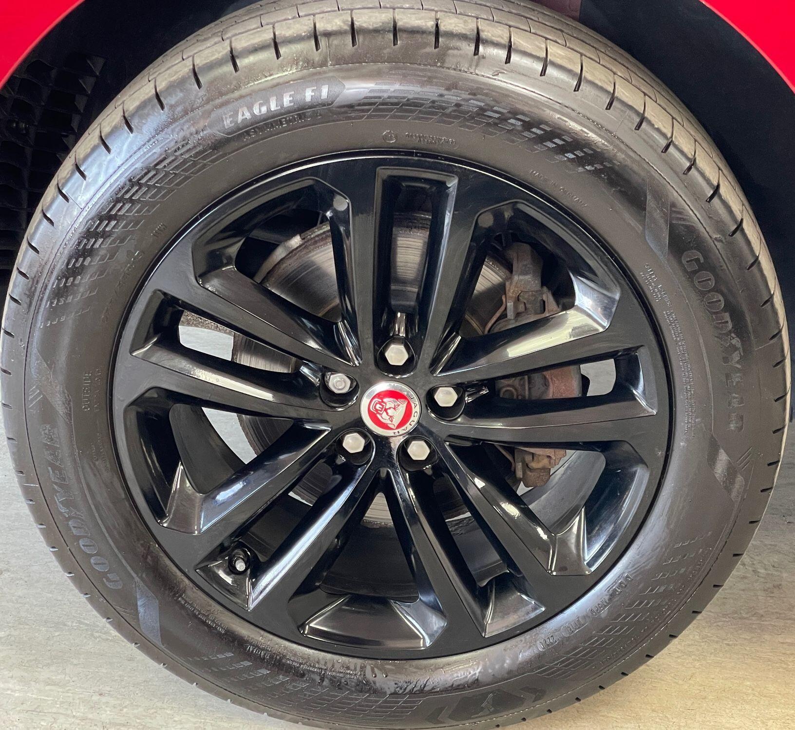 Jaguar F-Pace - Image 15