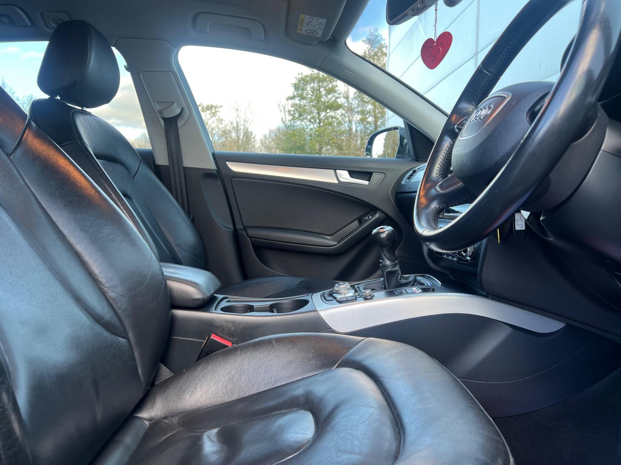 Audi A4 Avant - Image 13