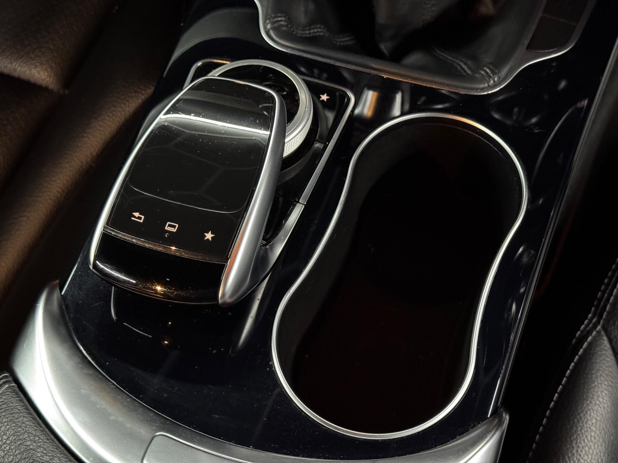 Mercedes C Class - Image 26