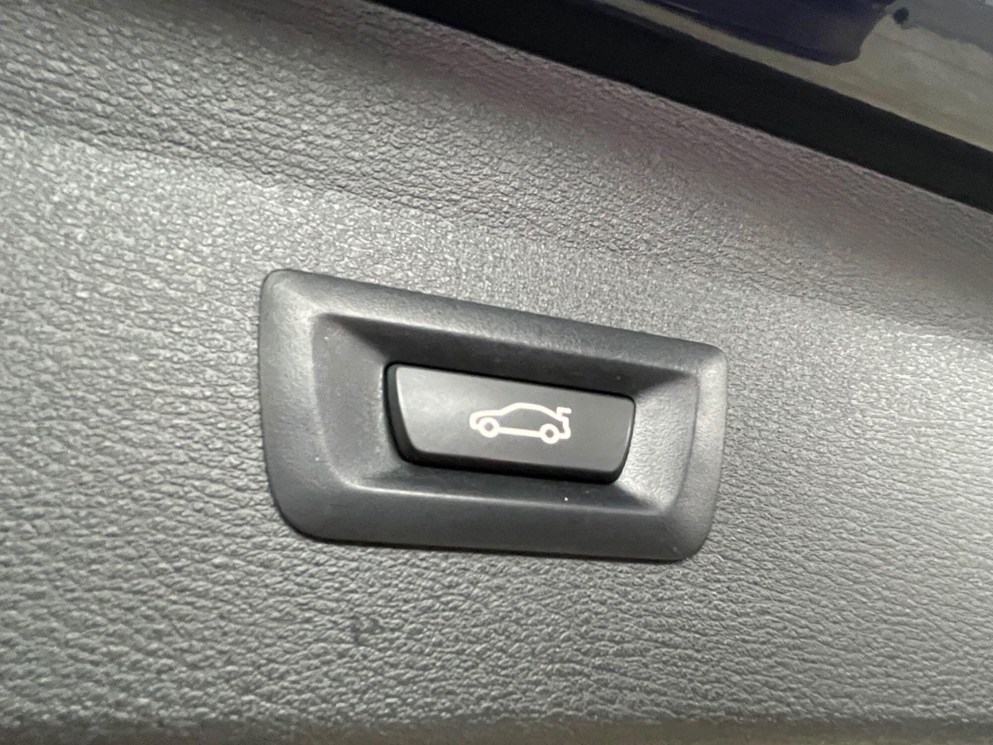 BMW X1 - Image 18