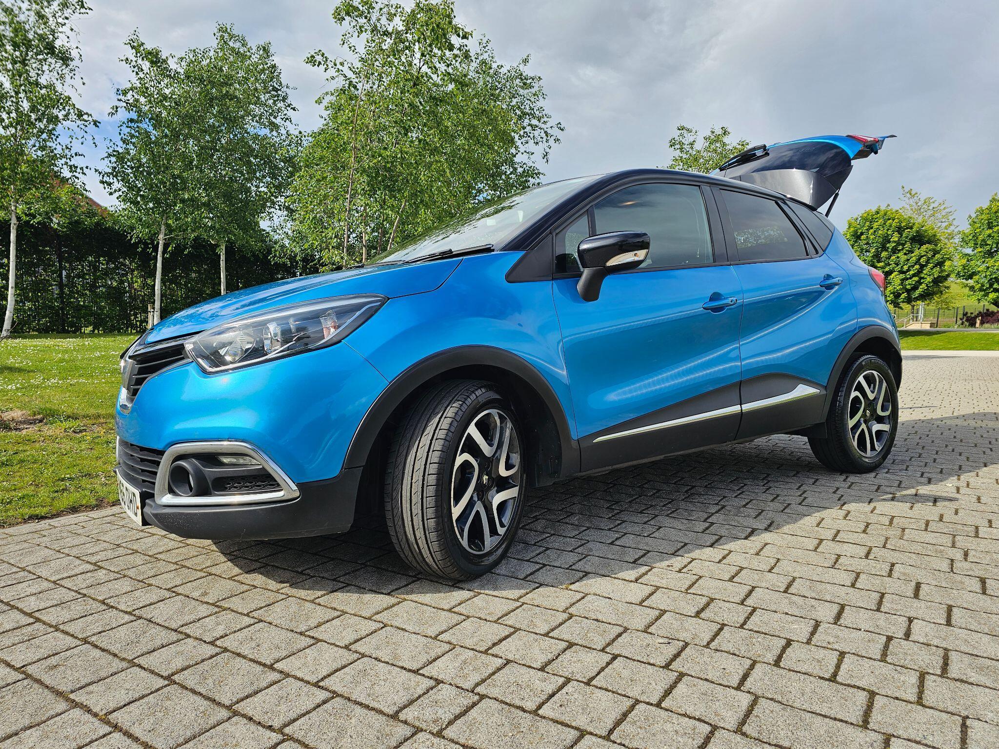Renault Captur - Image 12