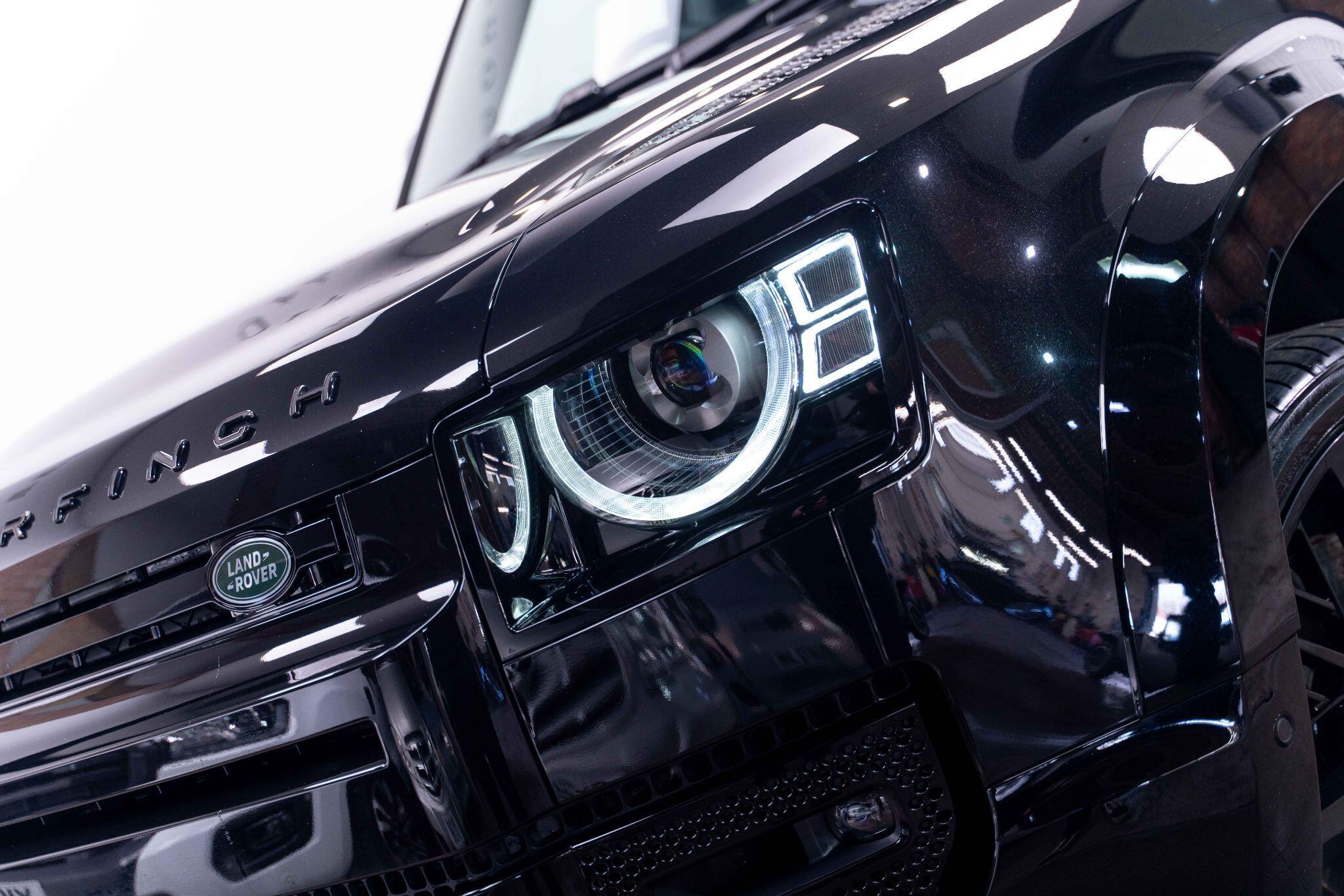 Land Rover Defender 110 - Image 18