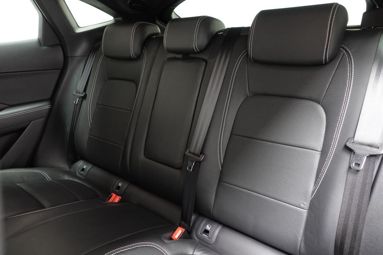 Jaguar E-Pace - Image 21