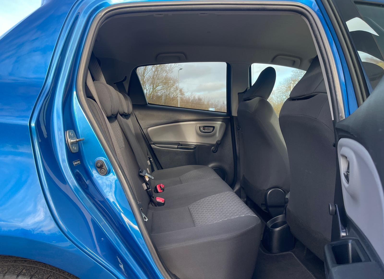 Toyota Yaris - Image 21