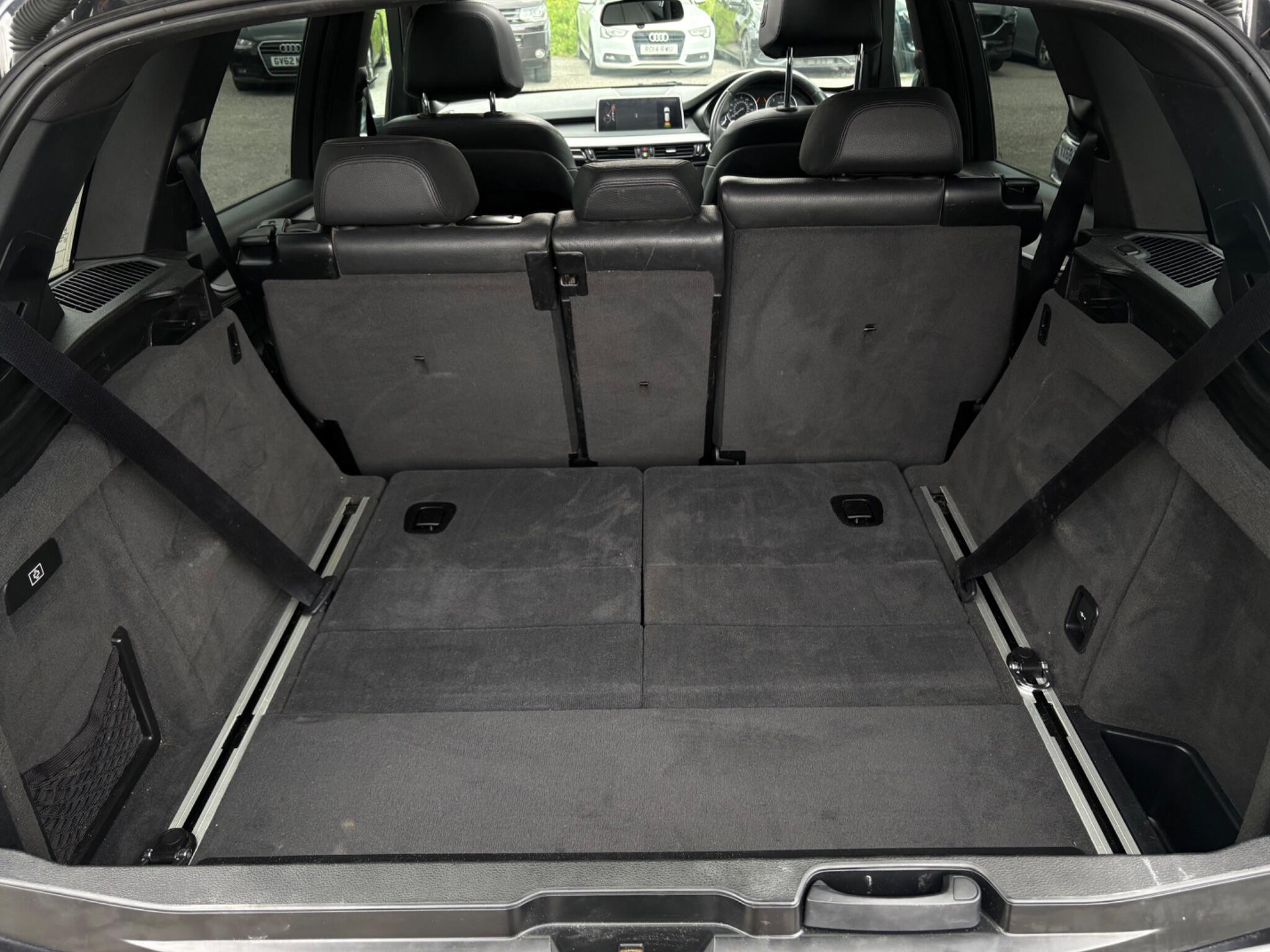 BMW X5 - Image 17