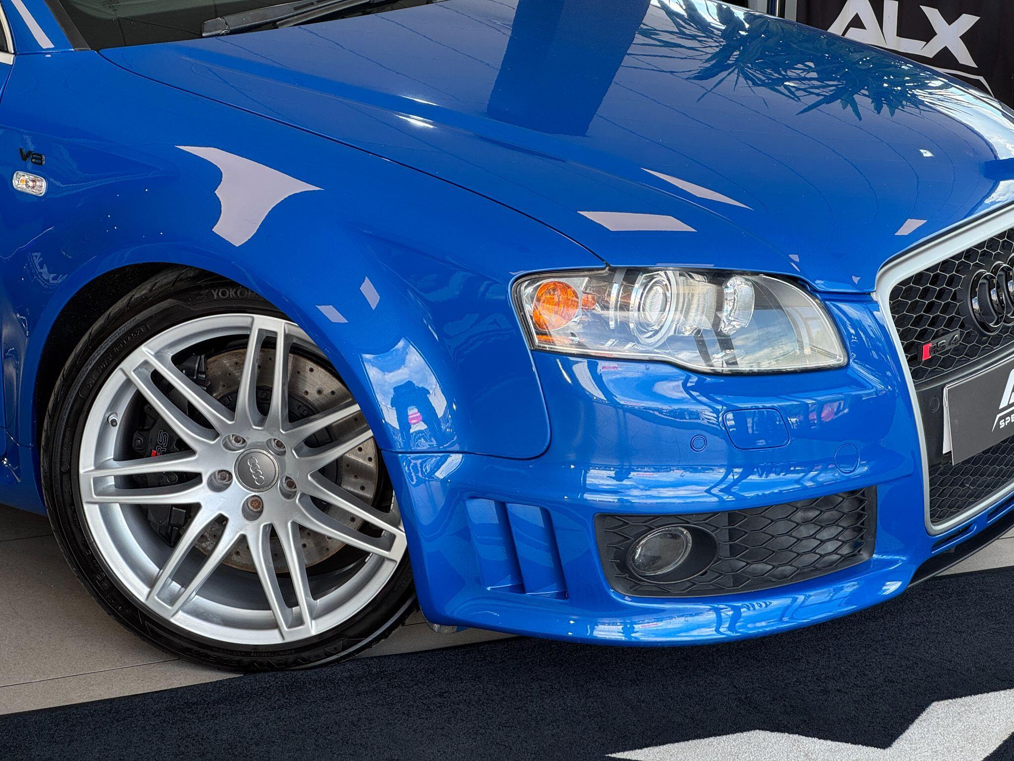 Audi RS4 - Image 3