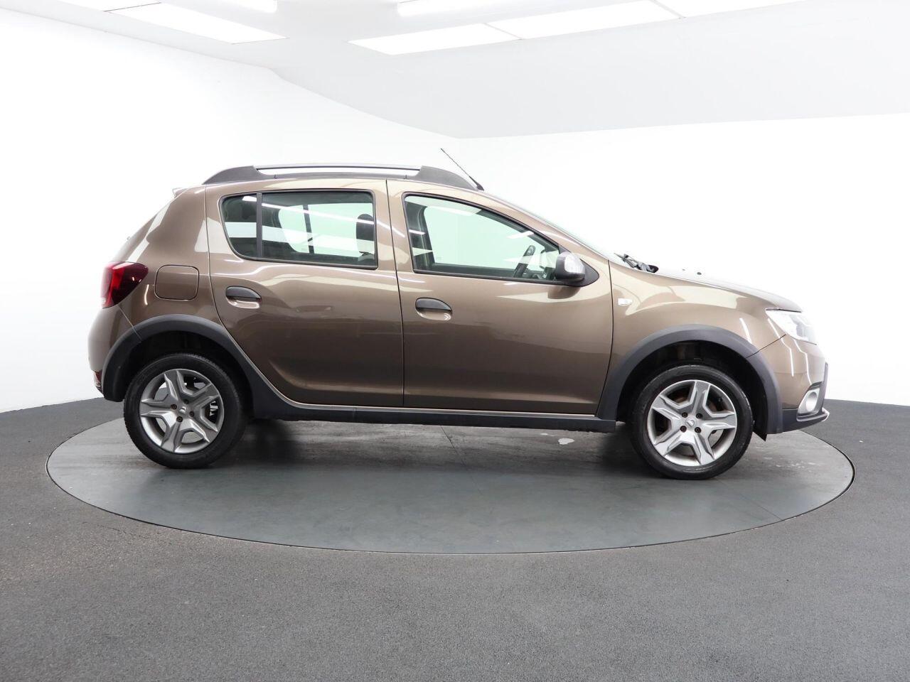 Dacia Sandero Stepway - Image 14