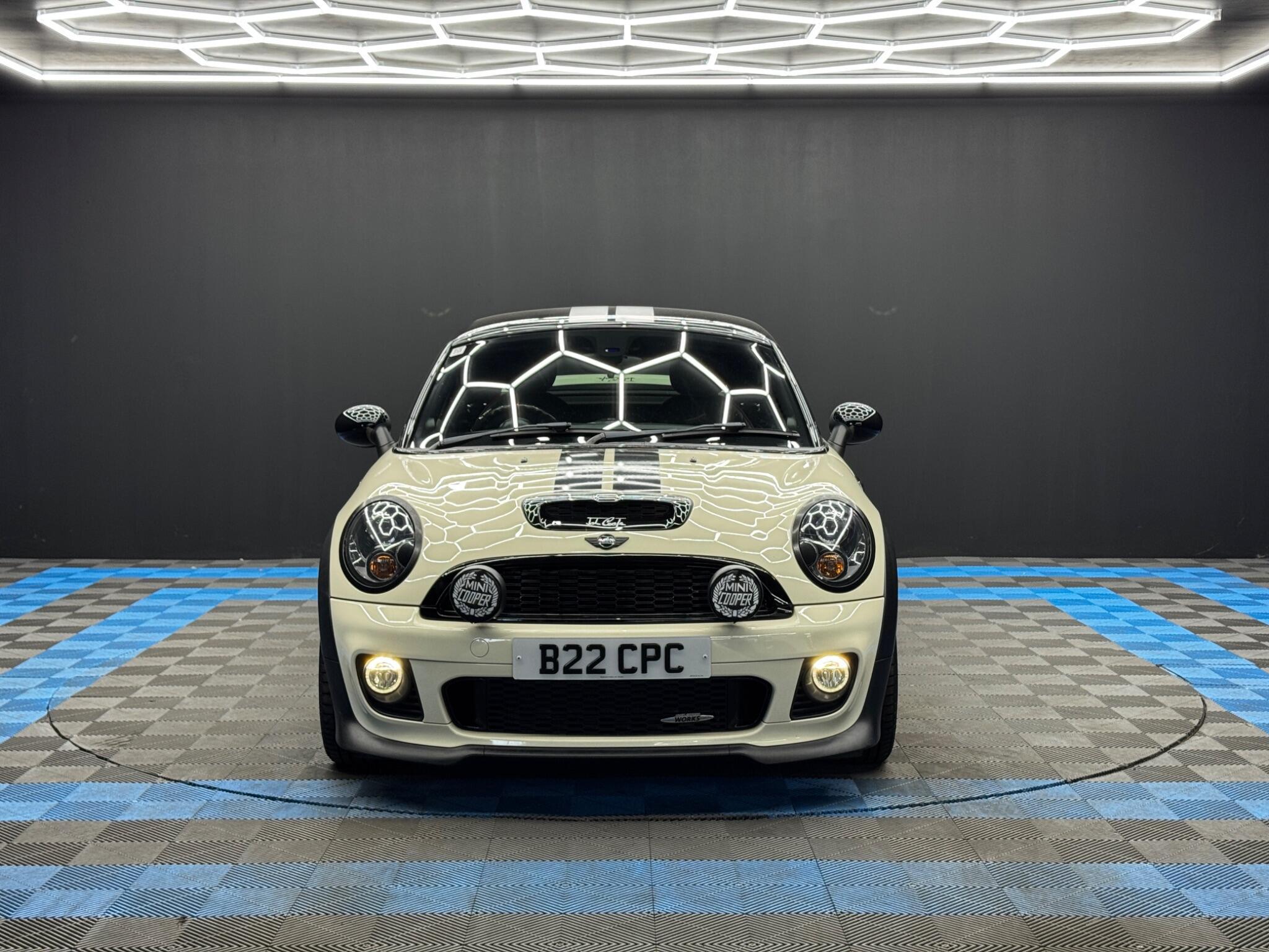 MINI Coupe - Image 2