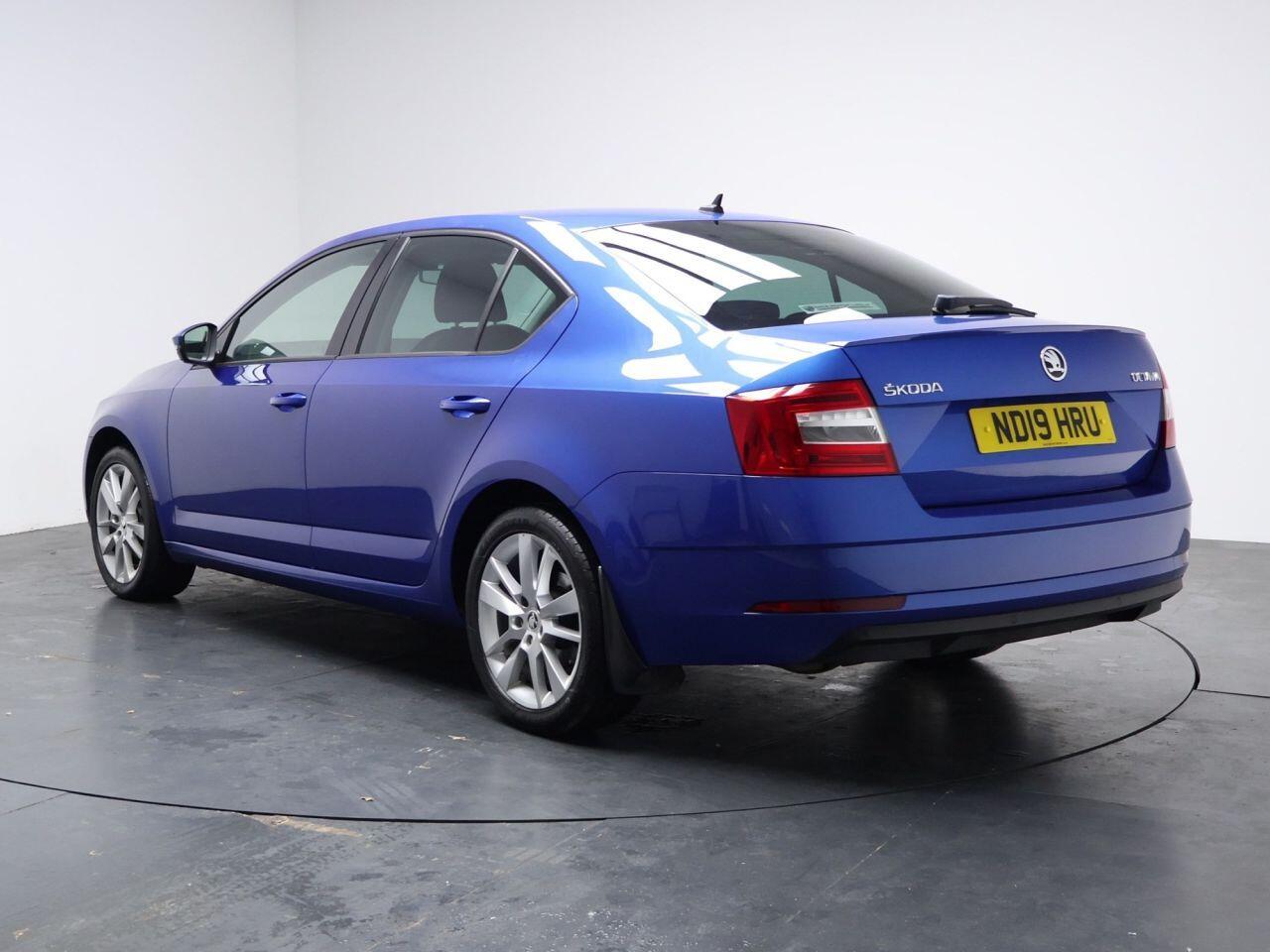 Skoda Octavia - Image 9