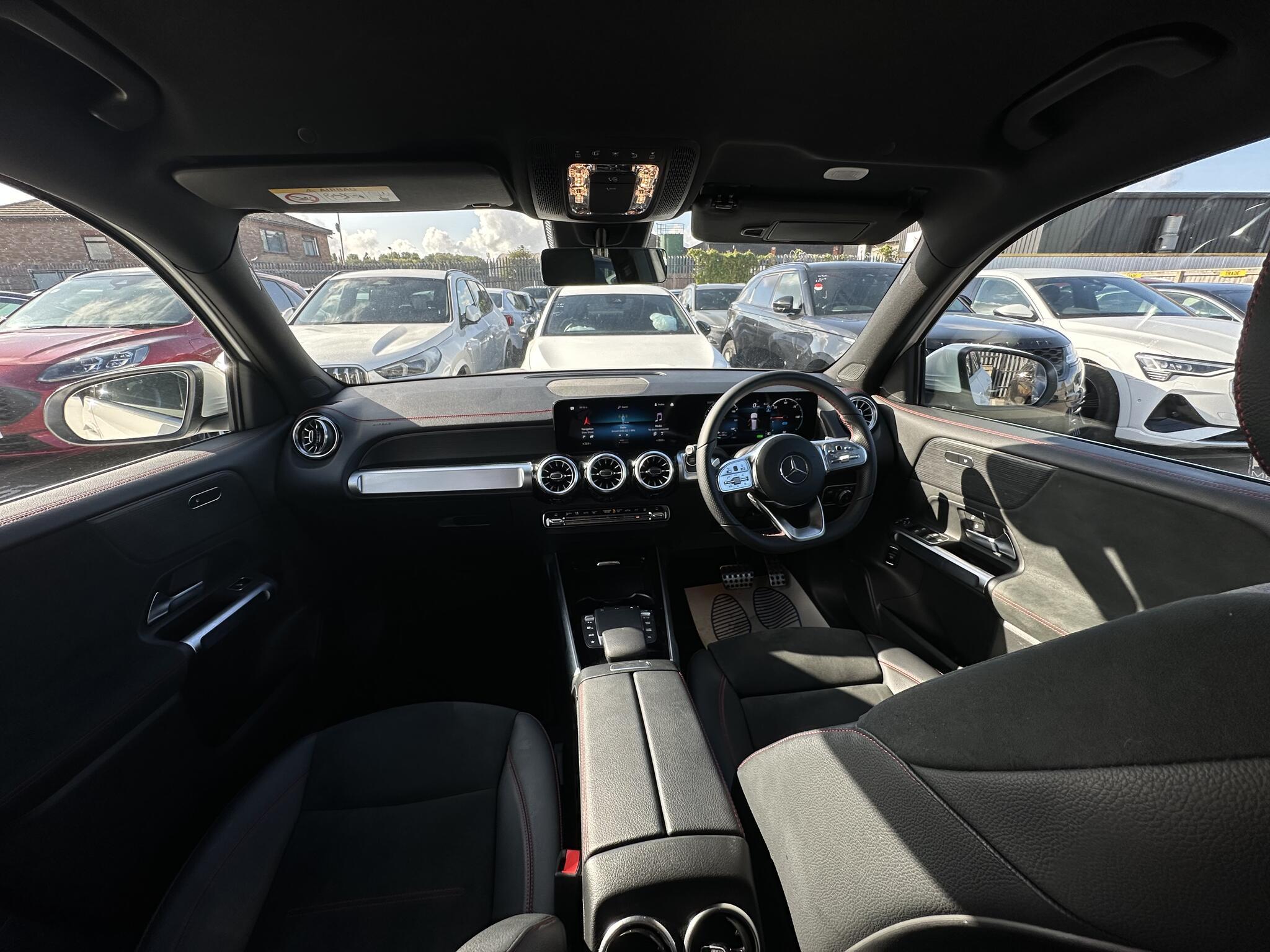Mercedes Eqb - Image 20