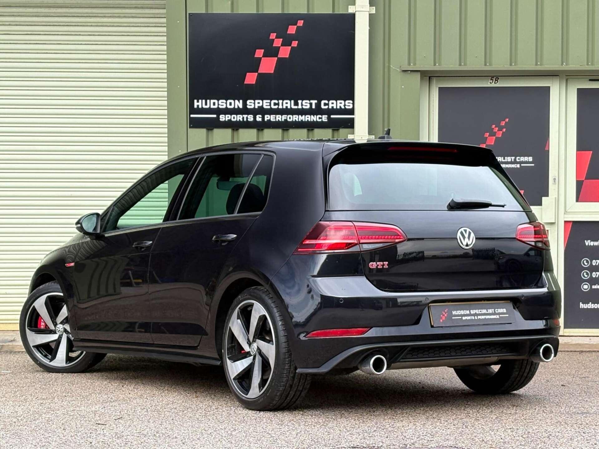 Volkswagen Golf - Image 2