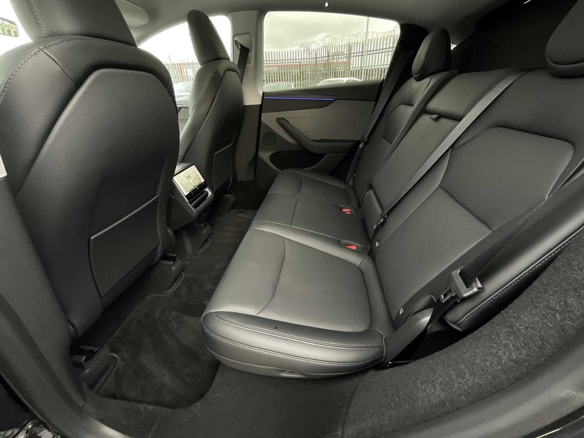 Tesla Model Y - Image 15