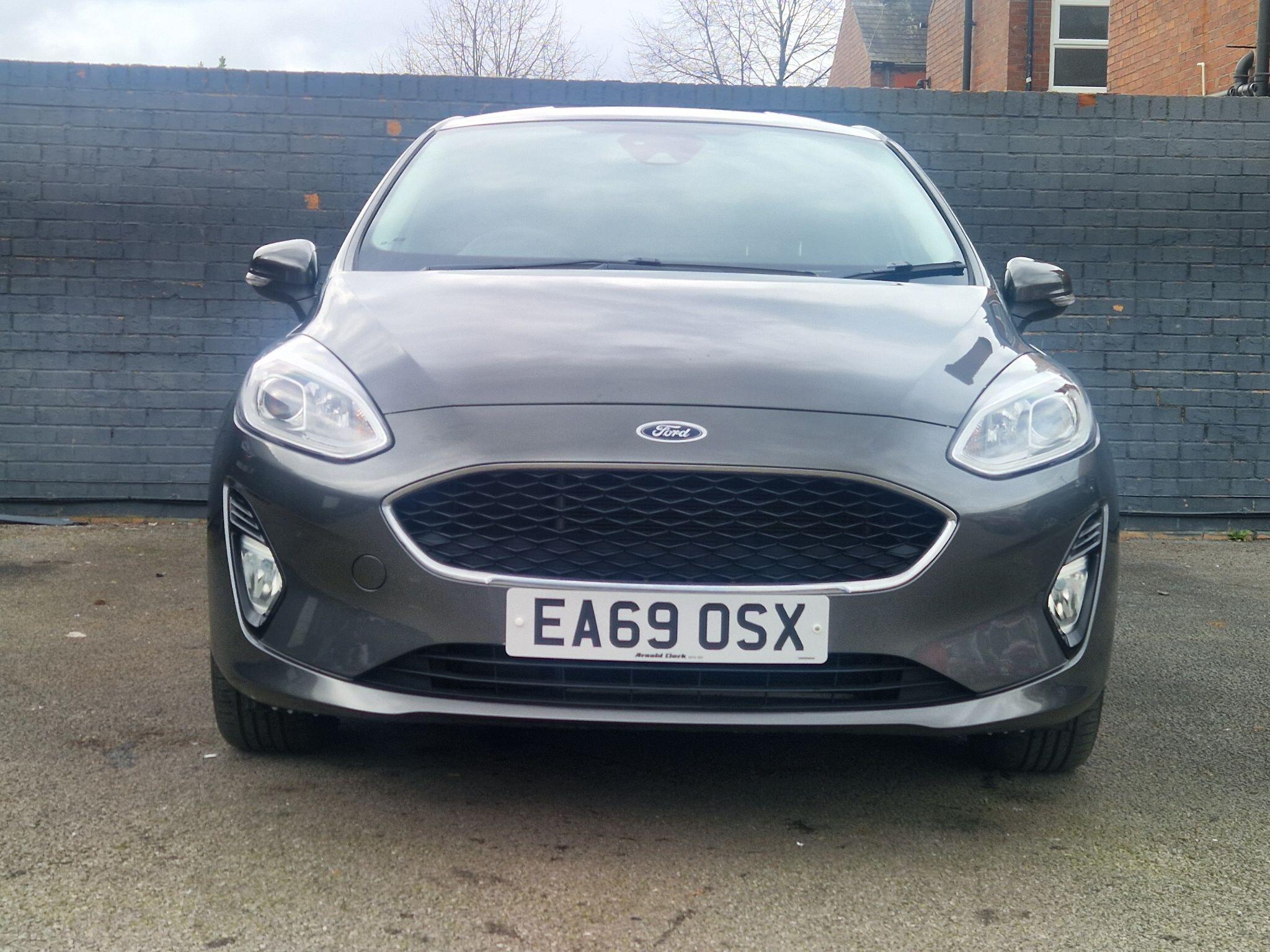 Ford Fiesta - Image 18