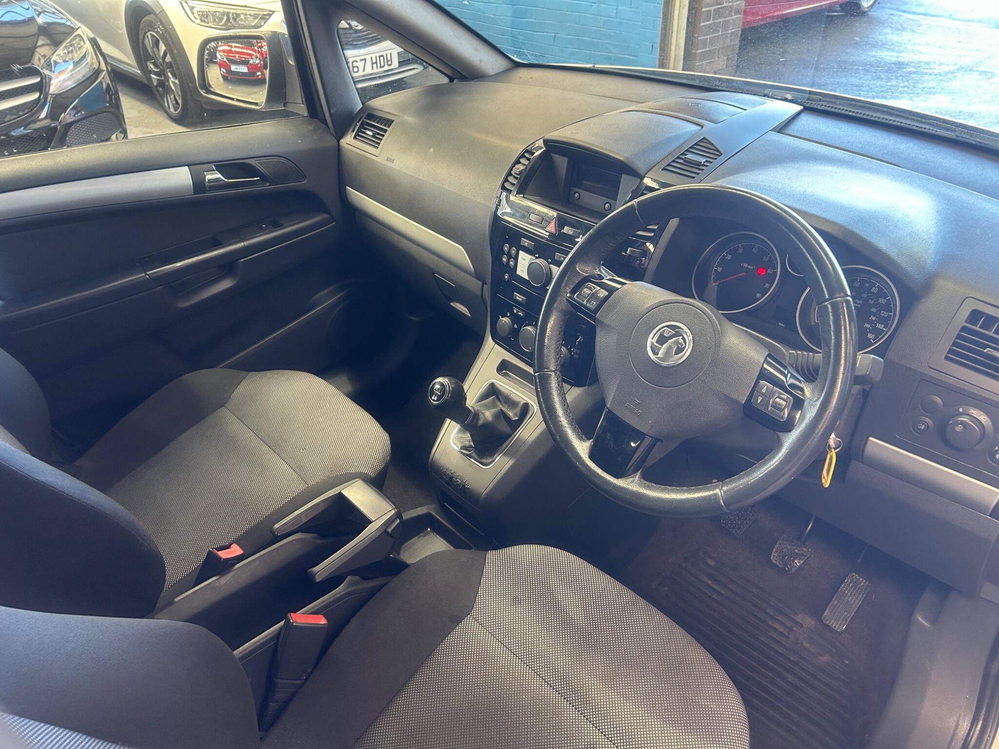 Vauxhall Zafira - Image 12