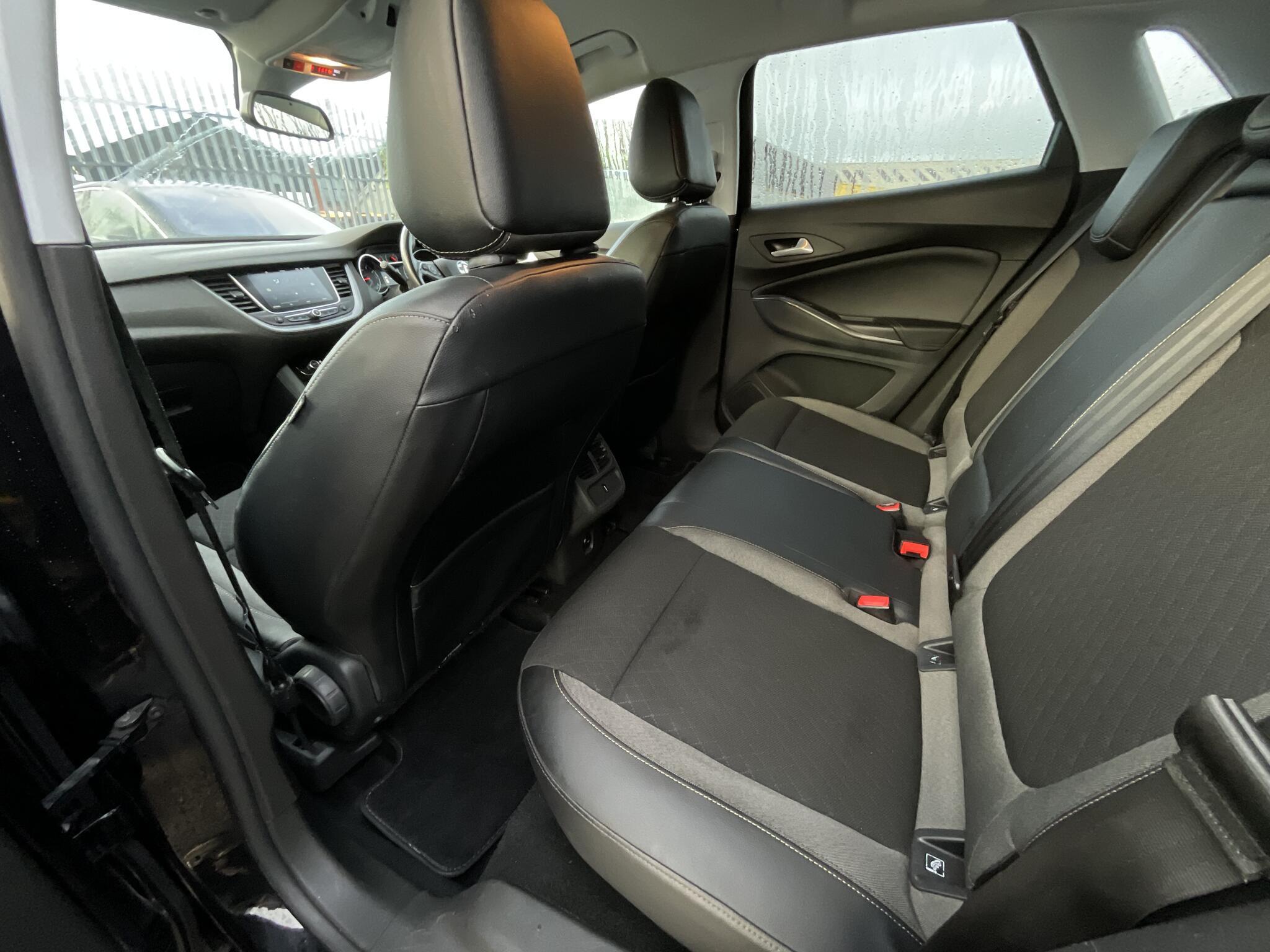 Vauxhall Grandland X - Image 13